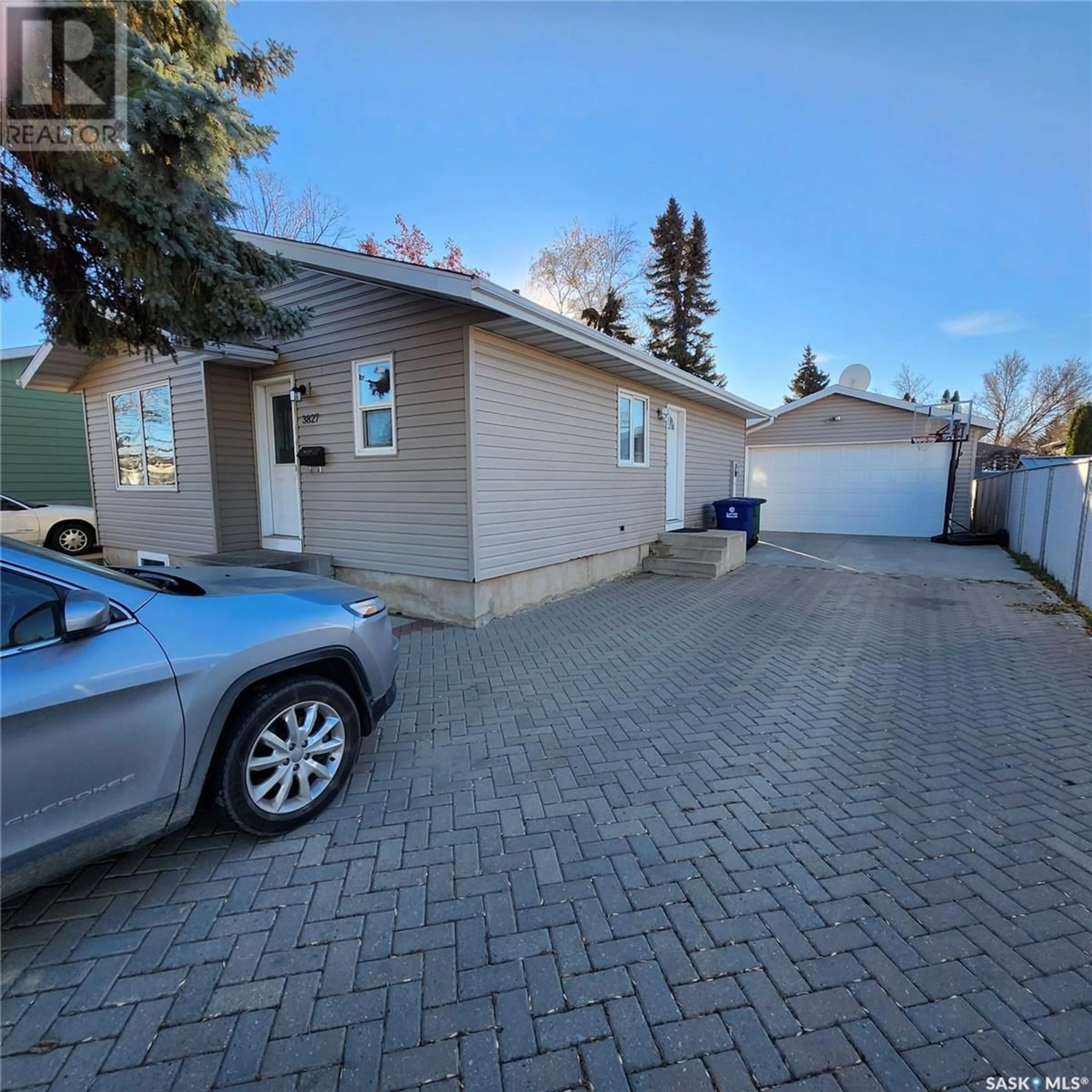 A pic from exterior of the house or condo, the street view for 3827 miyo-wâhkôhtowin ROAD, Saskatoon Saskatchewan S7L5T1