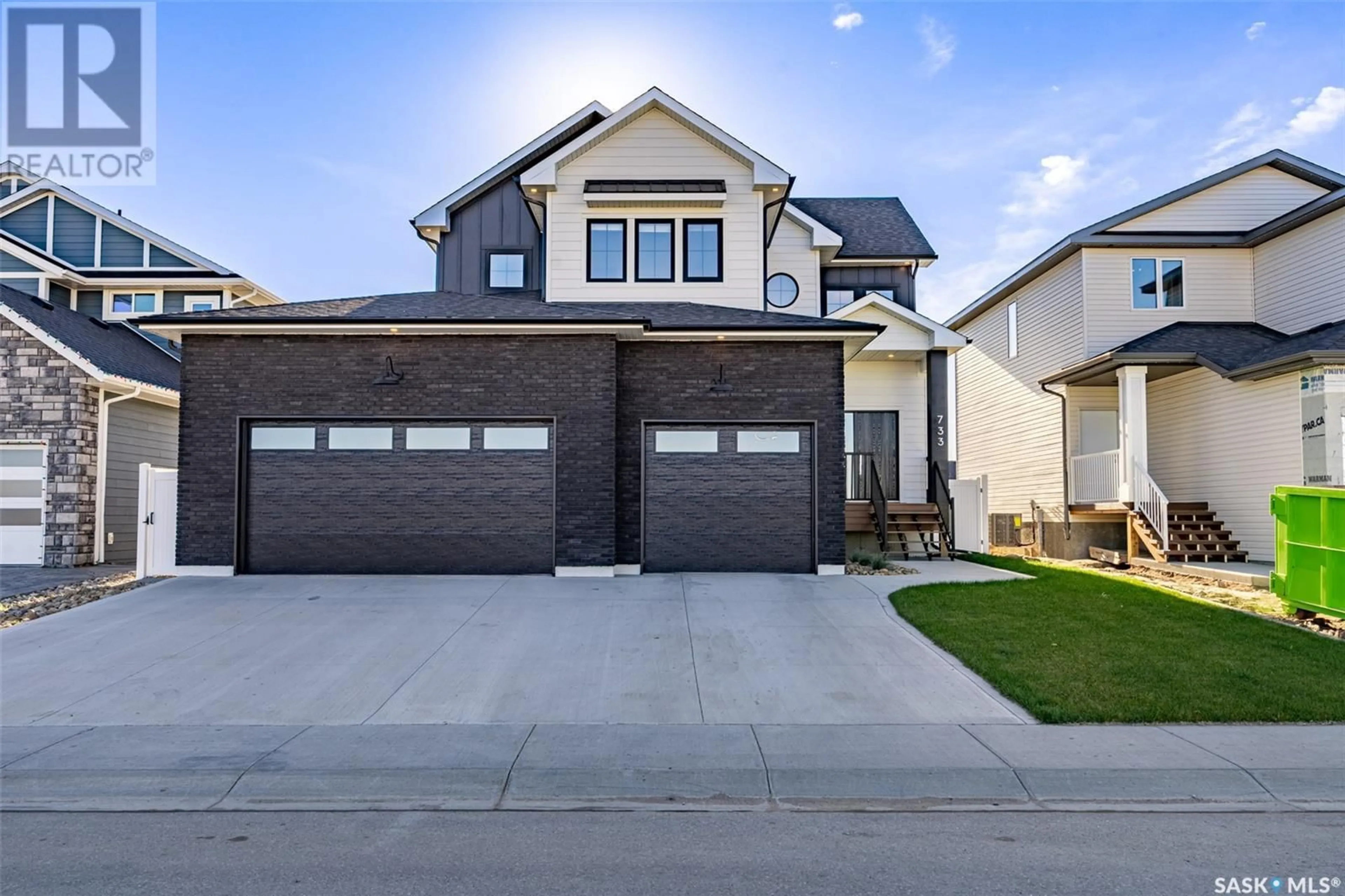 Frontside or backside of a home, the street view for 733 Sarazen DRIVE, Warman Saskatchewan S0K4S4