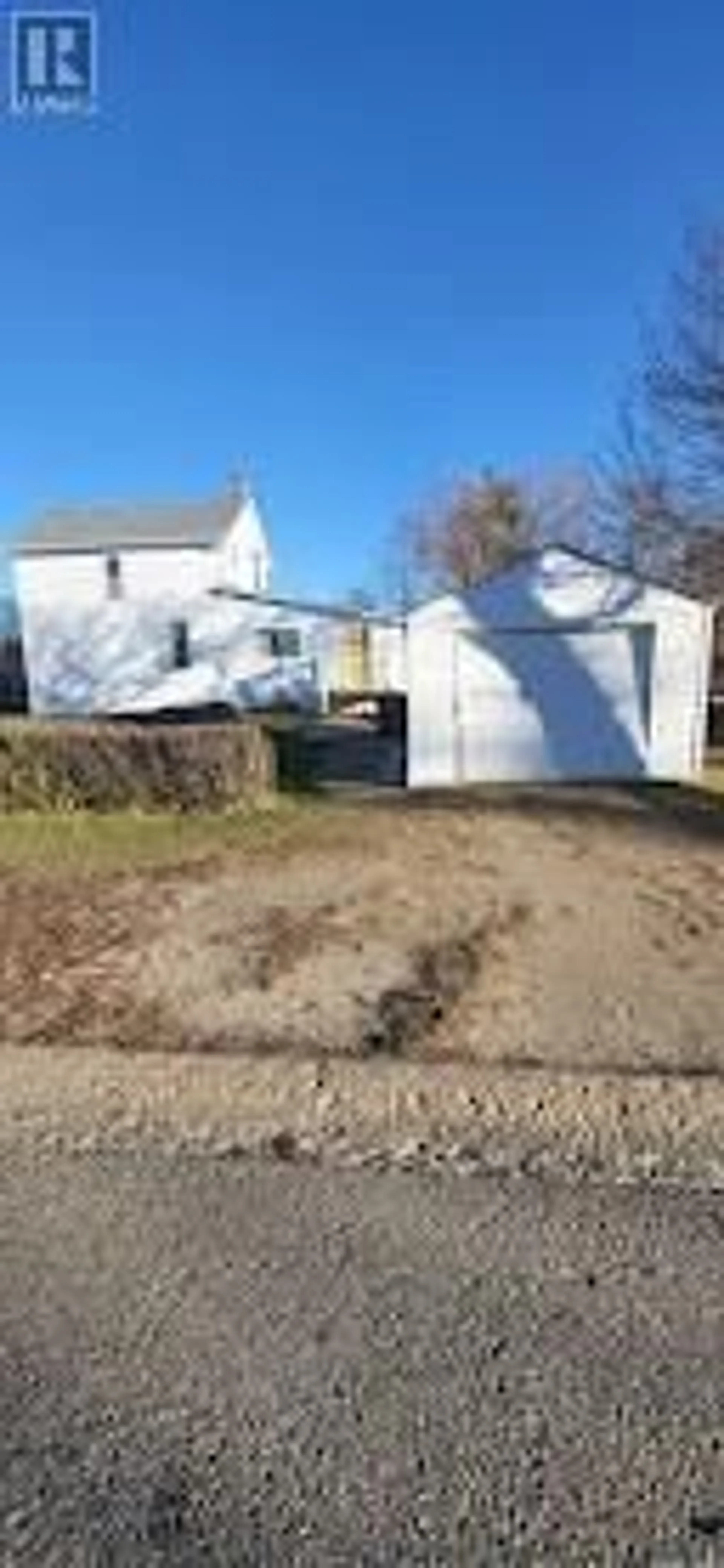 Frontside or backside of a home, the street view for 608 Boscurvis AVENUE, Oxbow Saskatchewan S0C2B0