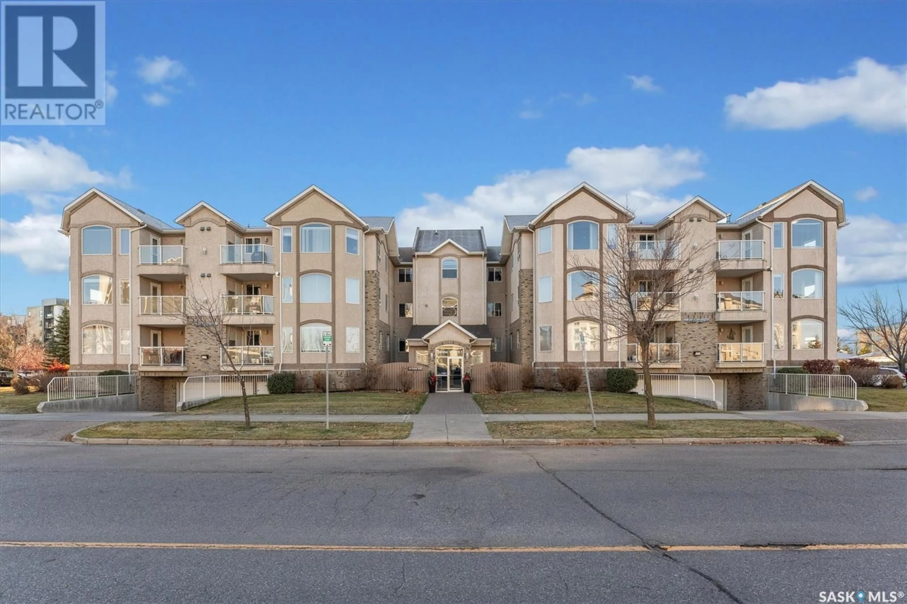 A pic from exterior of the house or condo, the front or back of building for 102 314 Nelson ROAD, Saskatoon Saskatchewan S7S1N3