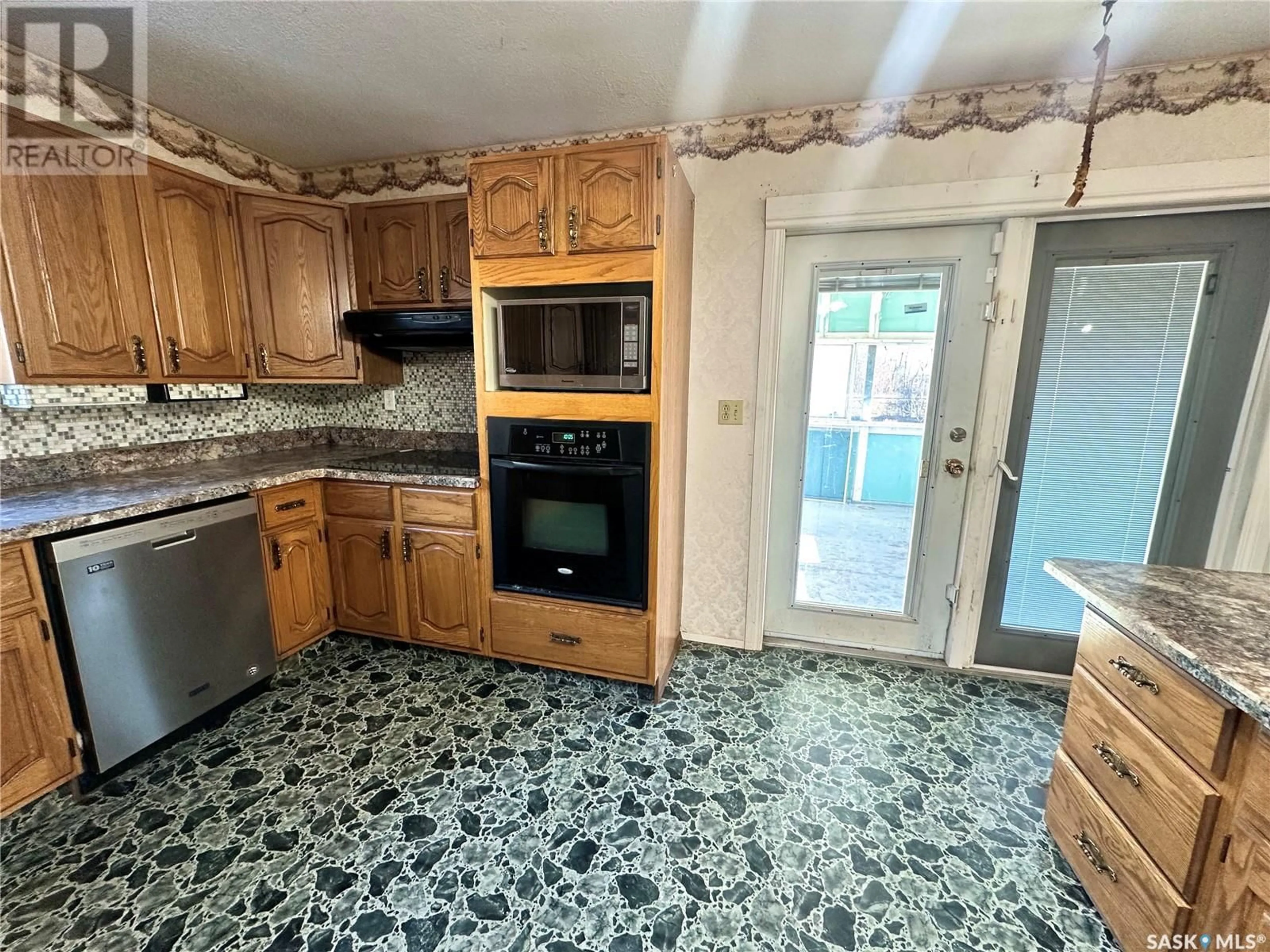 Kitchen, unknown floor, cottage for Gagne Acreage, Spiritwood Rm No. 496 Saskatchewan S0J2M0