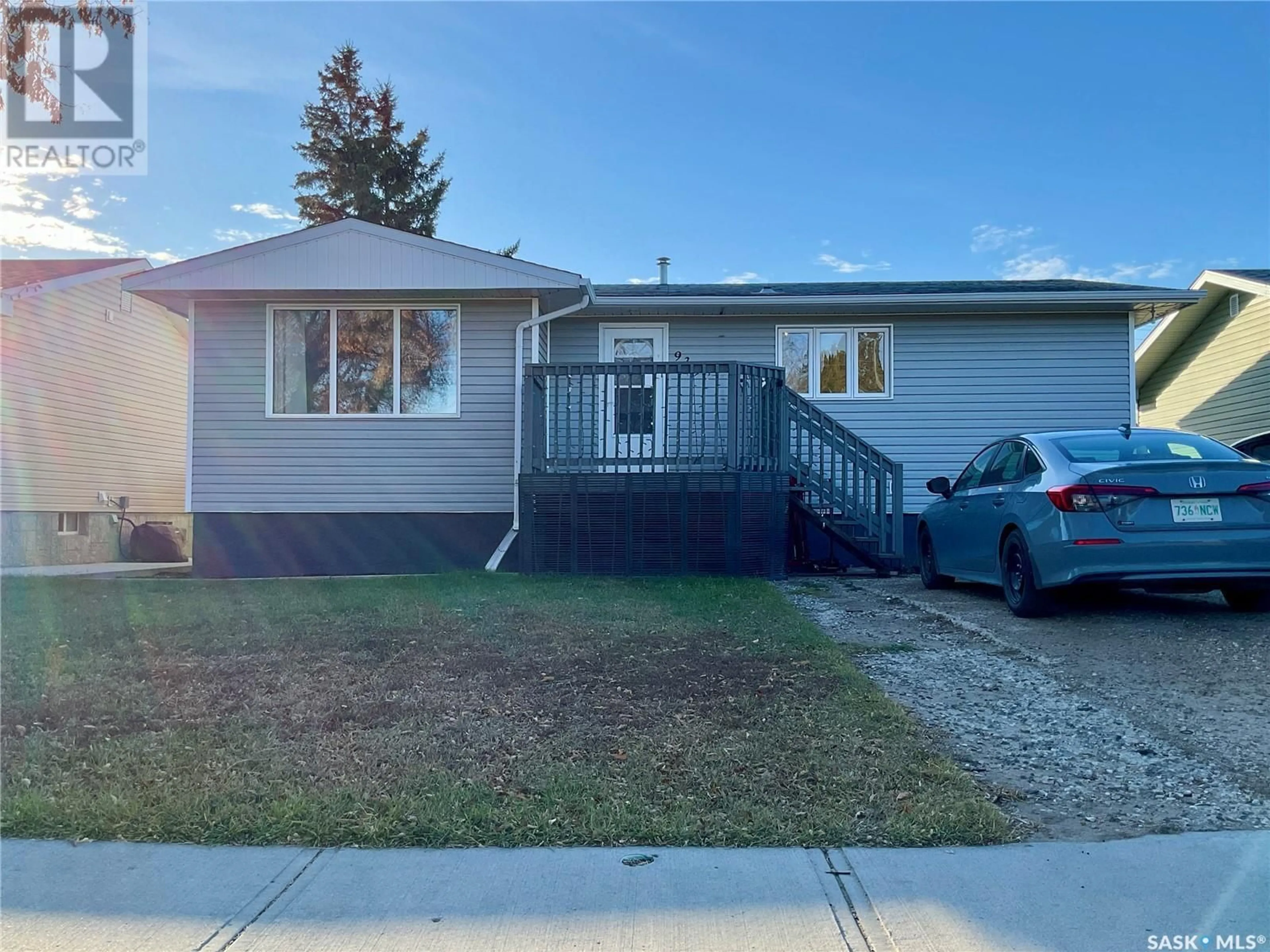 Frontside or backside of a home, the street view for 939 BROWN STREET, Moose Jaw Saskatchewan S6H2Z1