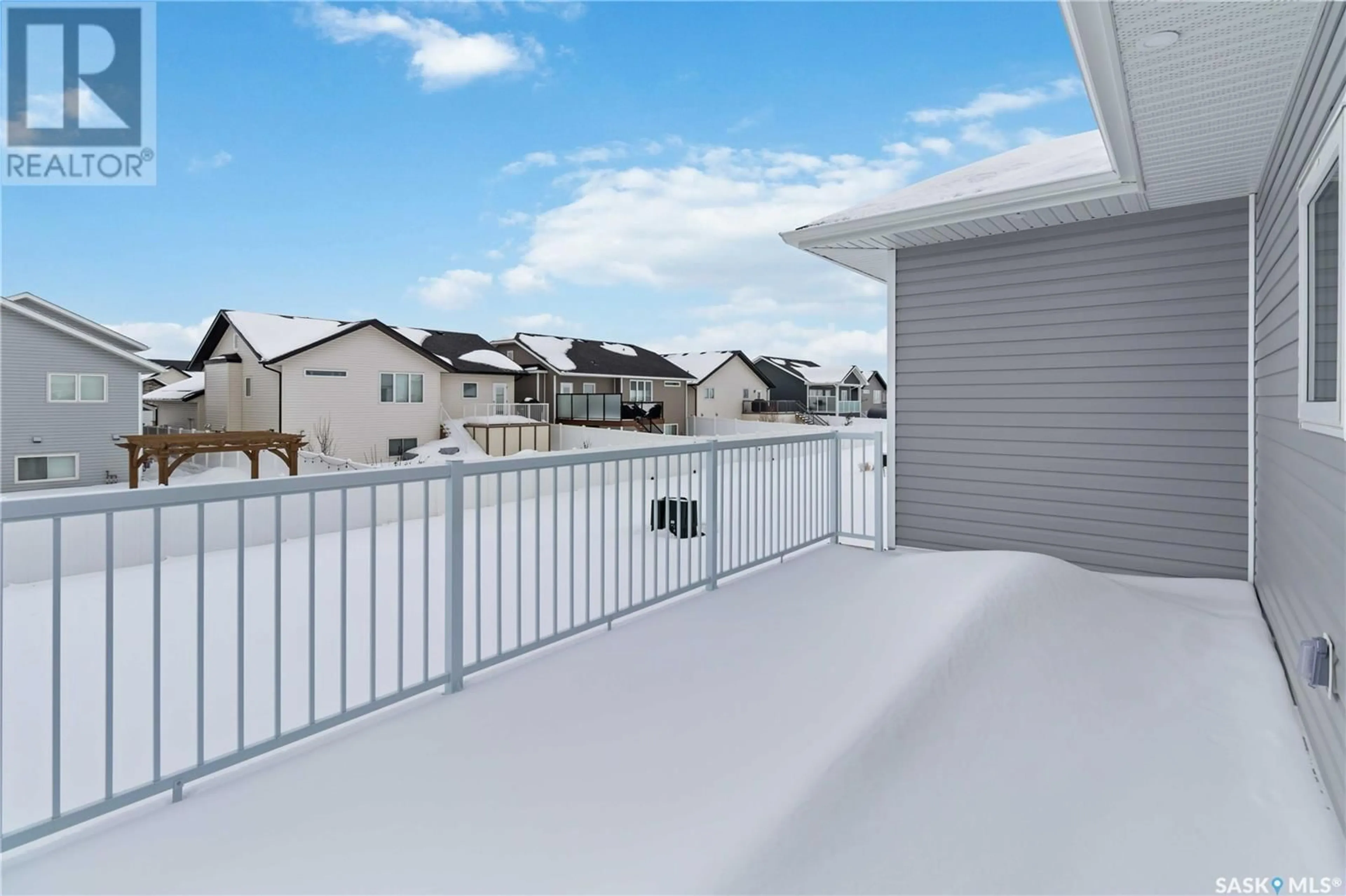 Patio, unknown for 610 Weir CRESCENT, Warman Saskatchewan S0K4S1