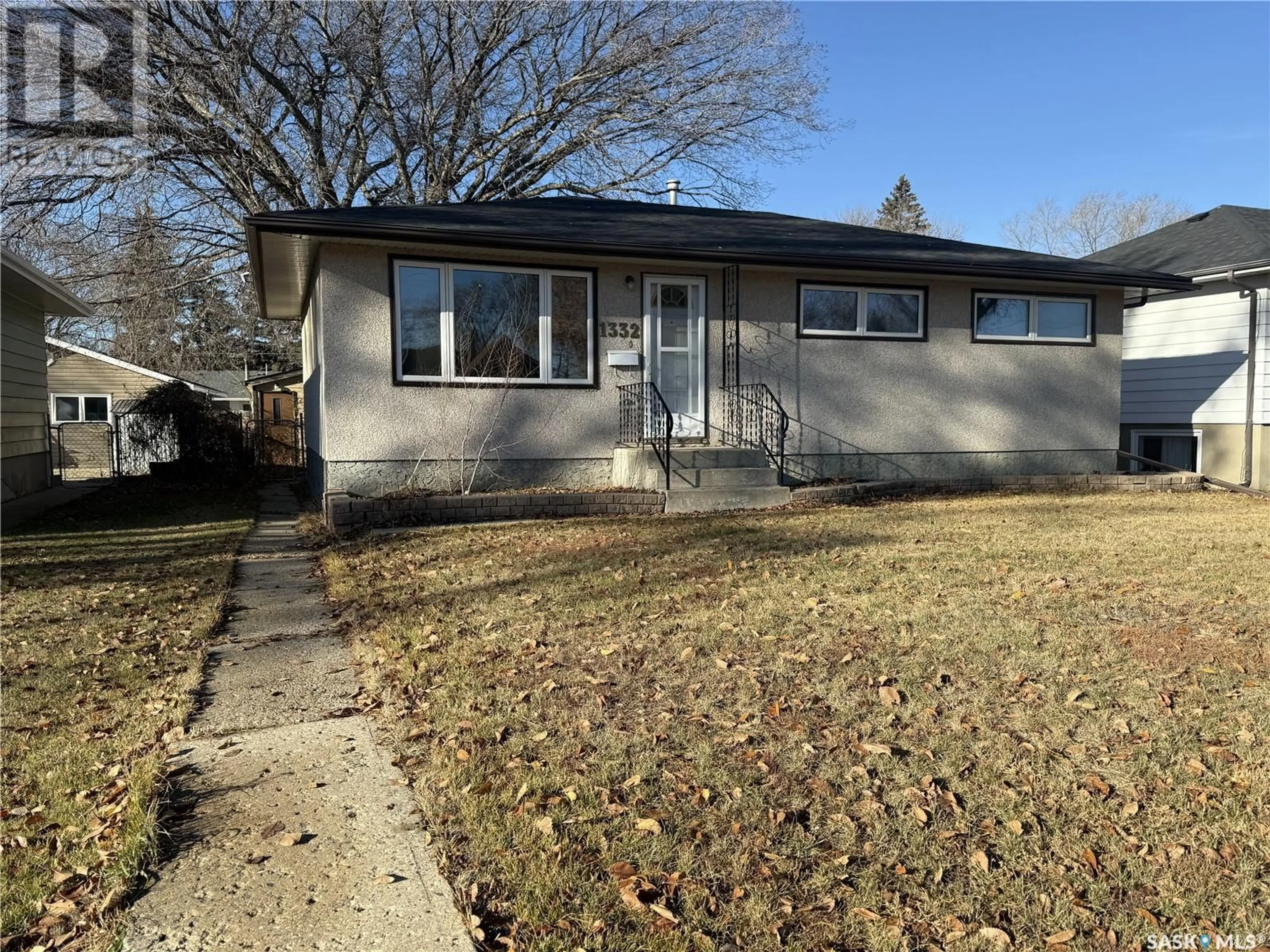 Frontside or backside of a home, cottage for 1332 6th AVENUE NW, Moose Jaw Saskatchewan S6H4A8