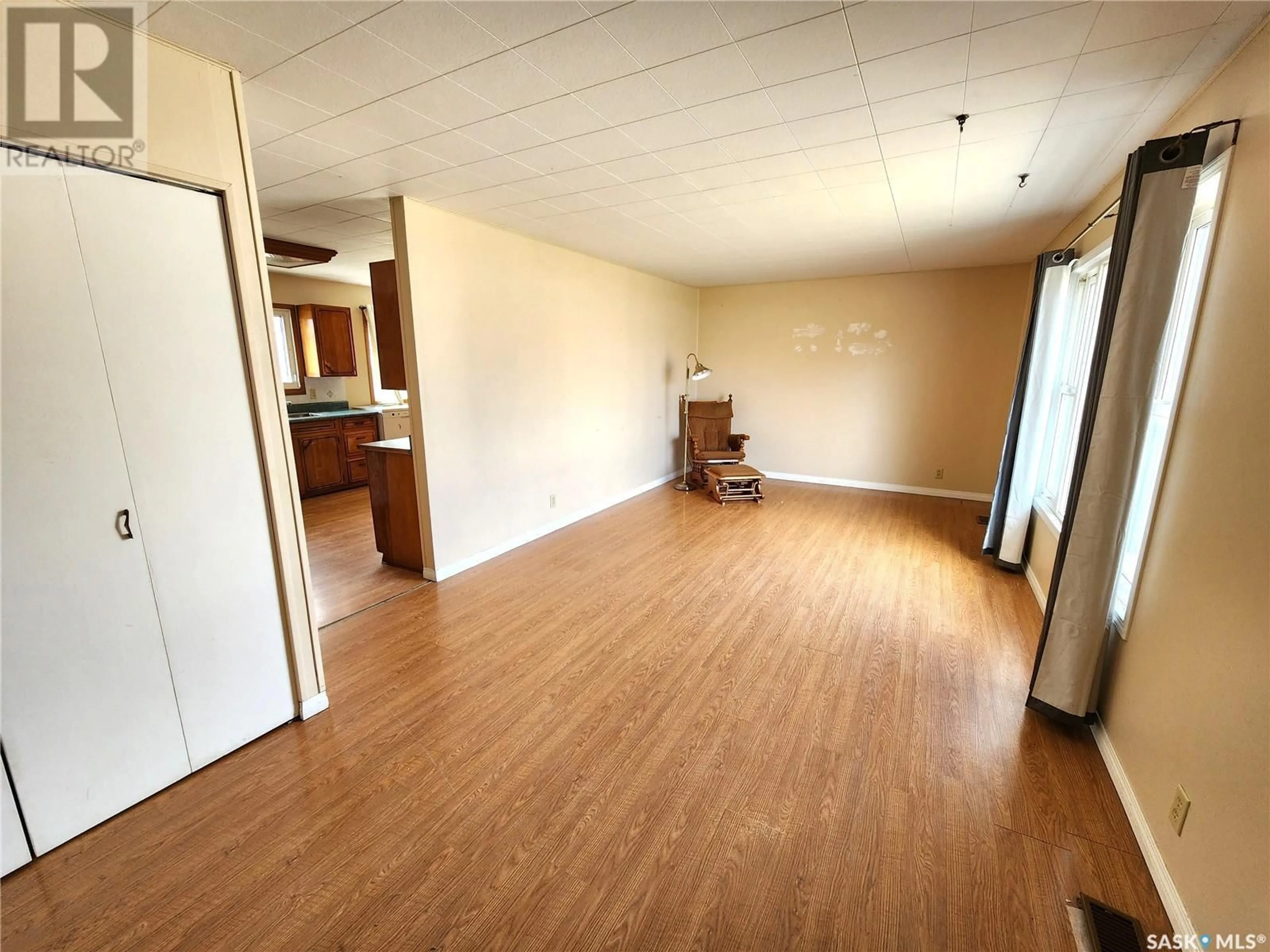 A pic of a room for 209 3RD AVENUE, Lampman Saskatchewan S0C1N0