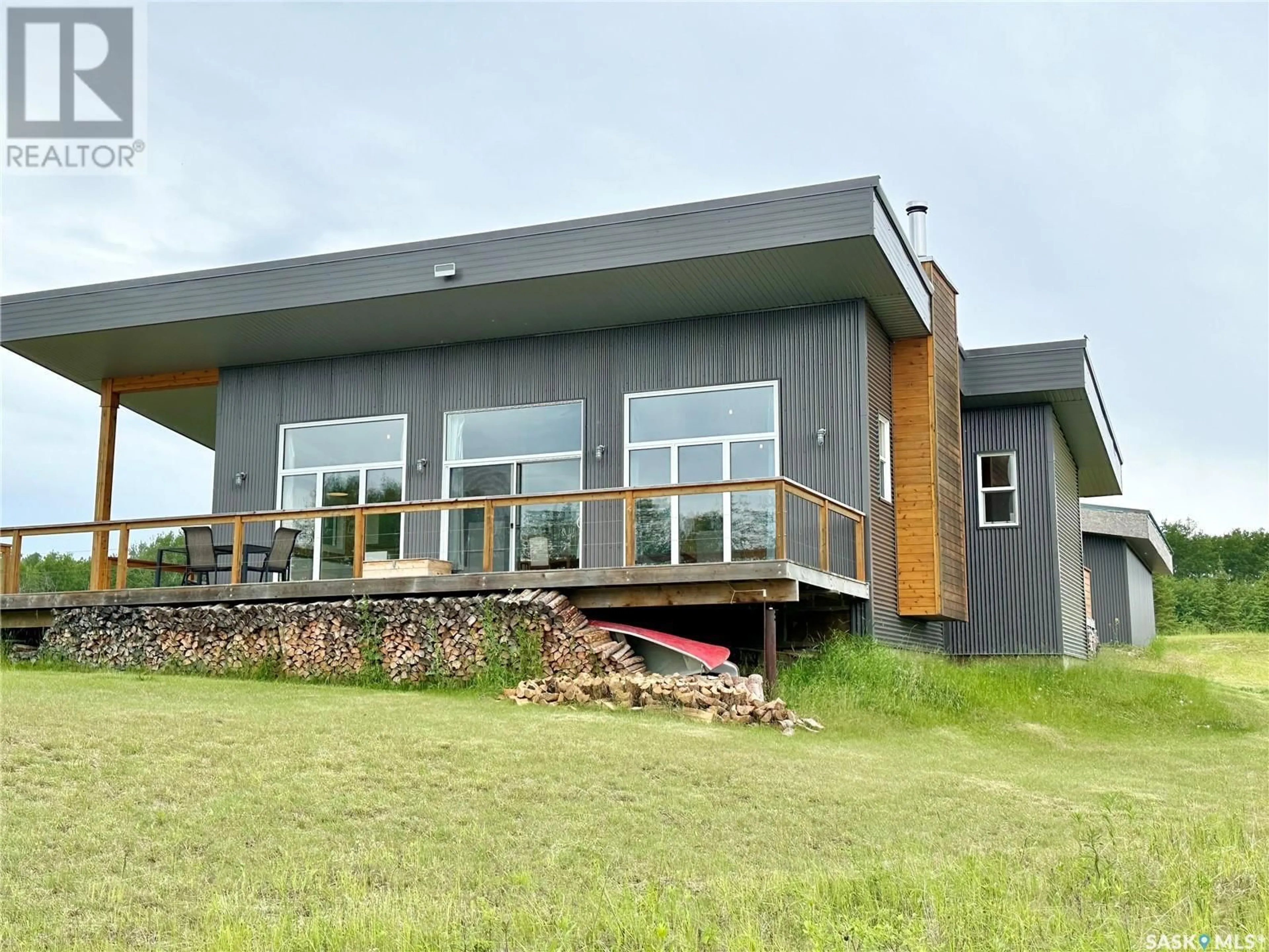 A pic from outside/outdoor area/front of a property/back of a property/a pic from drone, building for 117 RAVINE ROAD, Big Shell Saskatchewan S0J2G0