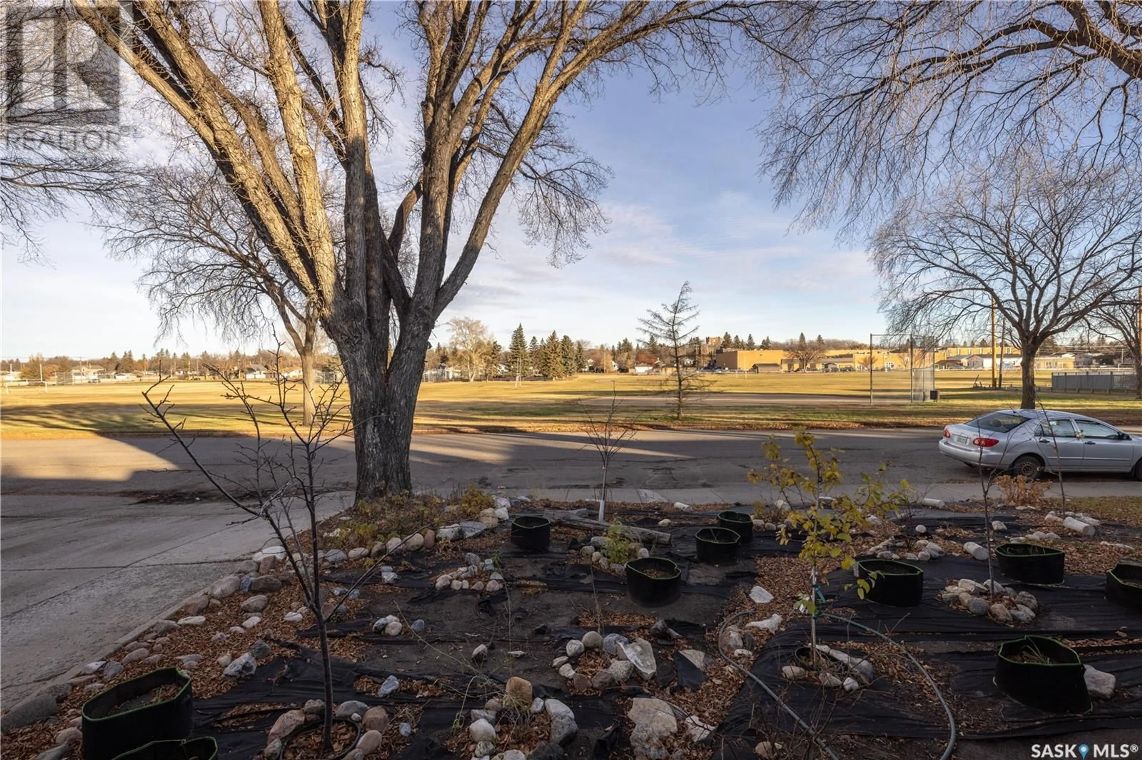 Patio, the fenced backyard for 505 O AVENUE N, Saskatoon Saskatchewan S7L2V4