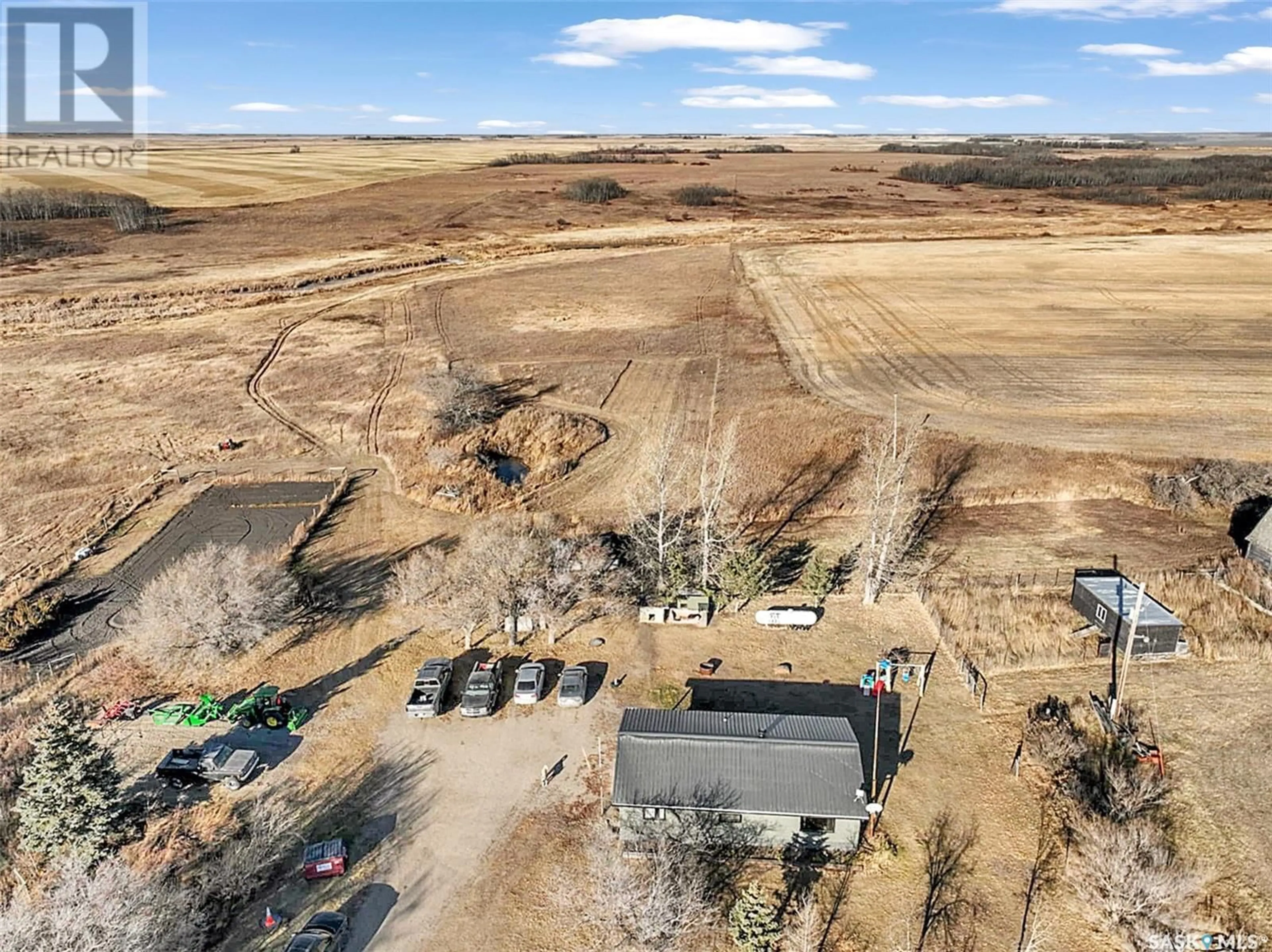 A pic from outside/outdoor area/front of a property/back of a property/a pic from drone, building for GRENFELL ACRES, Elcapo Rm No. 154 Saskatchewan S0G2B0