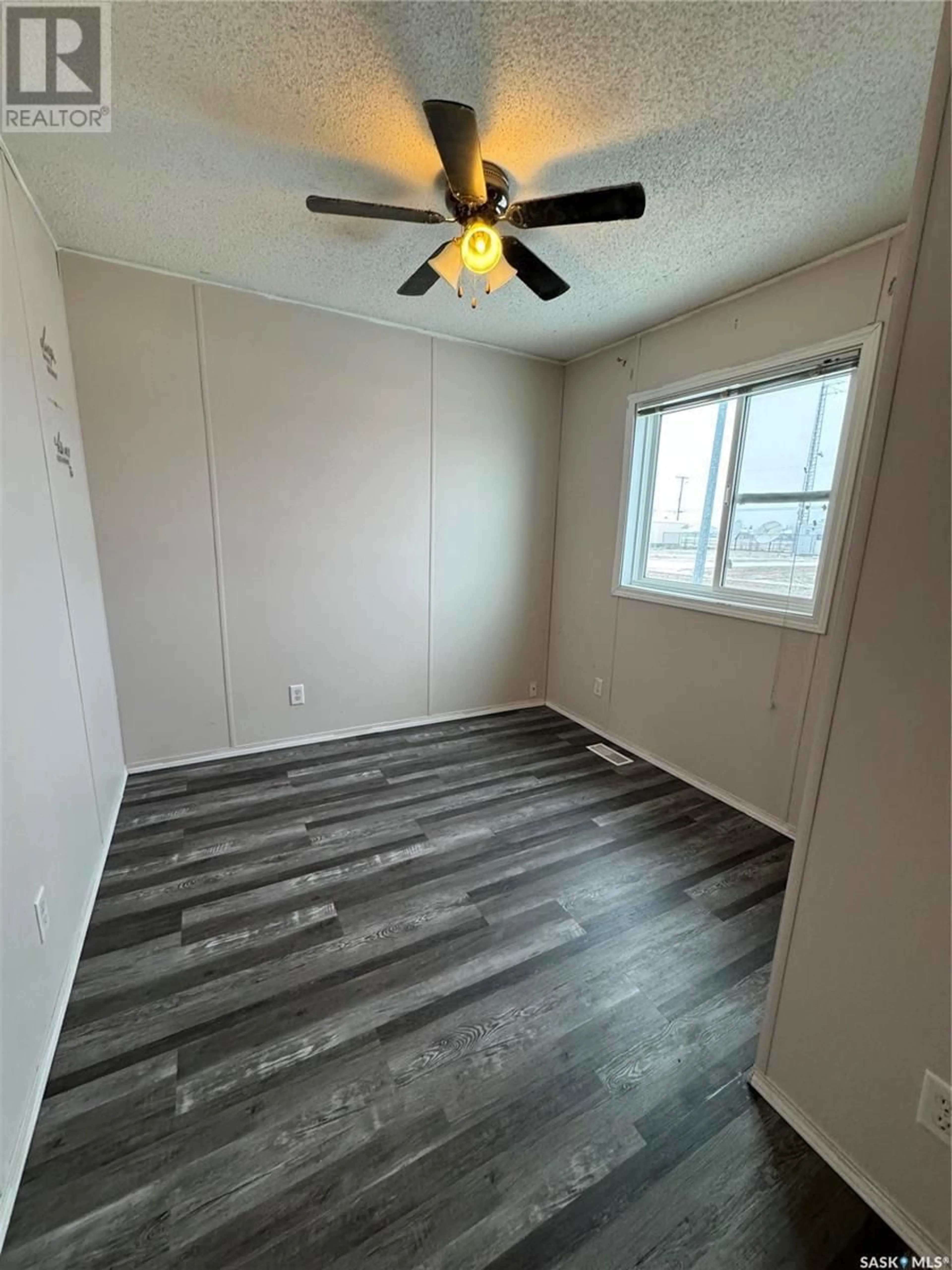 A pic of a room, unknown floor for 701 2nd AVENUE E, Shellbrook Saskatchewan S0J2E0