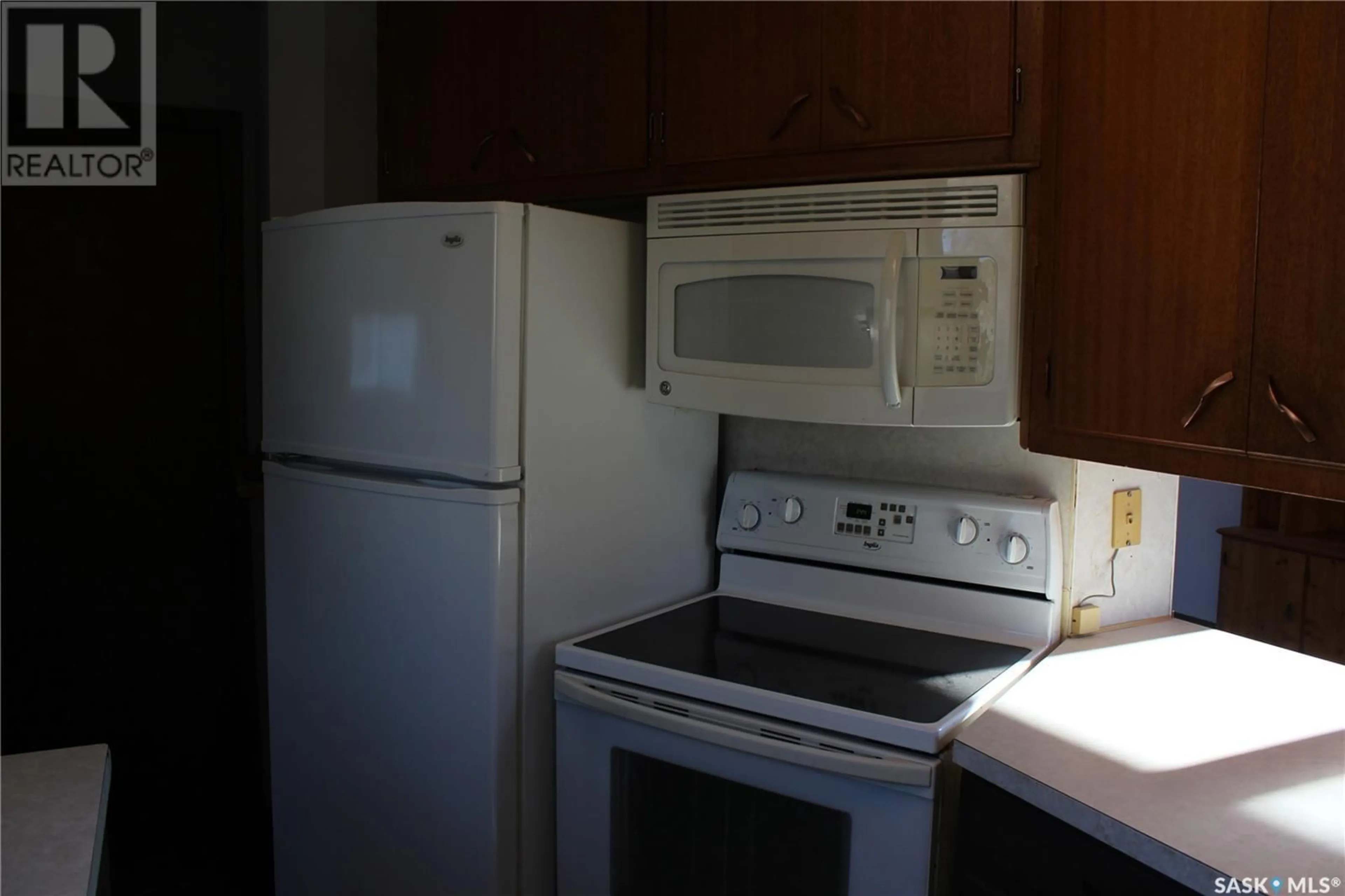 Standard kitchen, unknown floor, cottage for 601 First A STREET, Estevan Saskatchewan S4A0C5