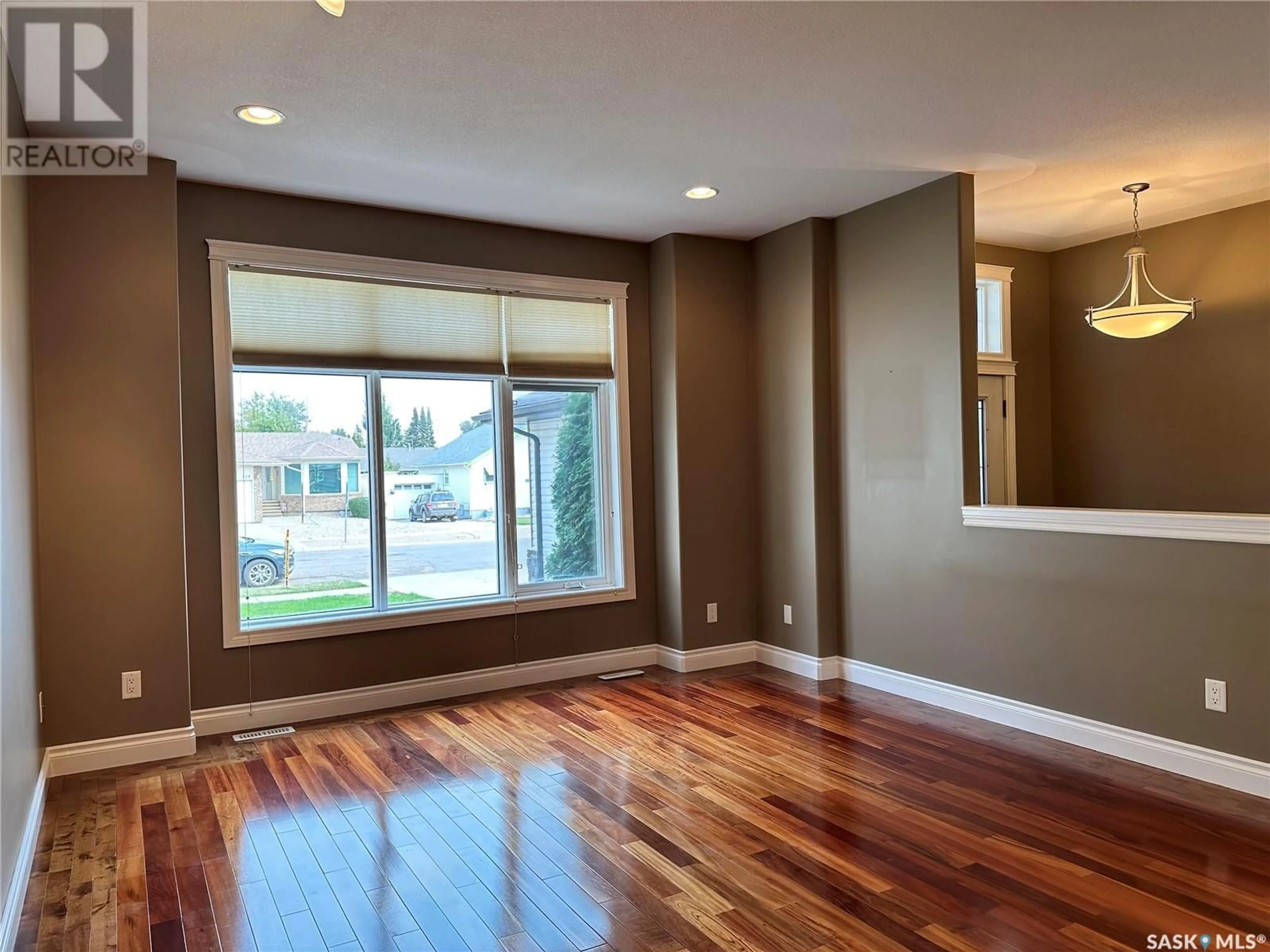 Indoor entryway, wood floors for 727 12th STREET, Humboldt Saskatchewan S0K2A0