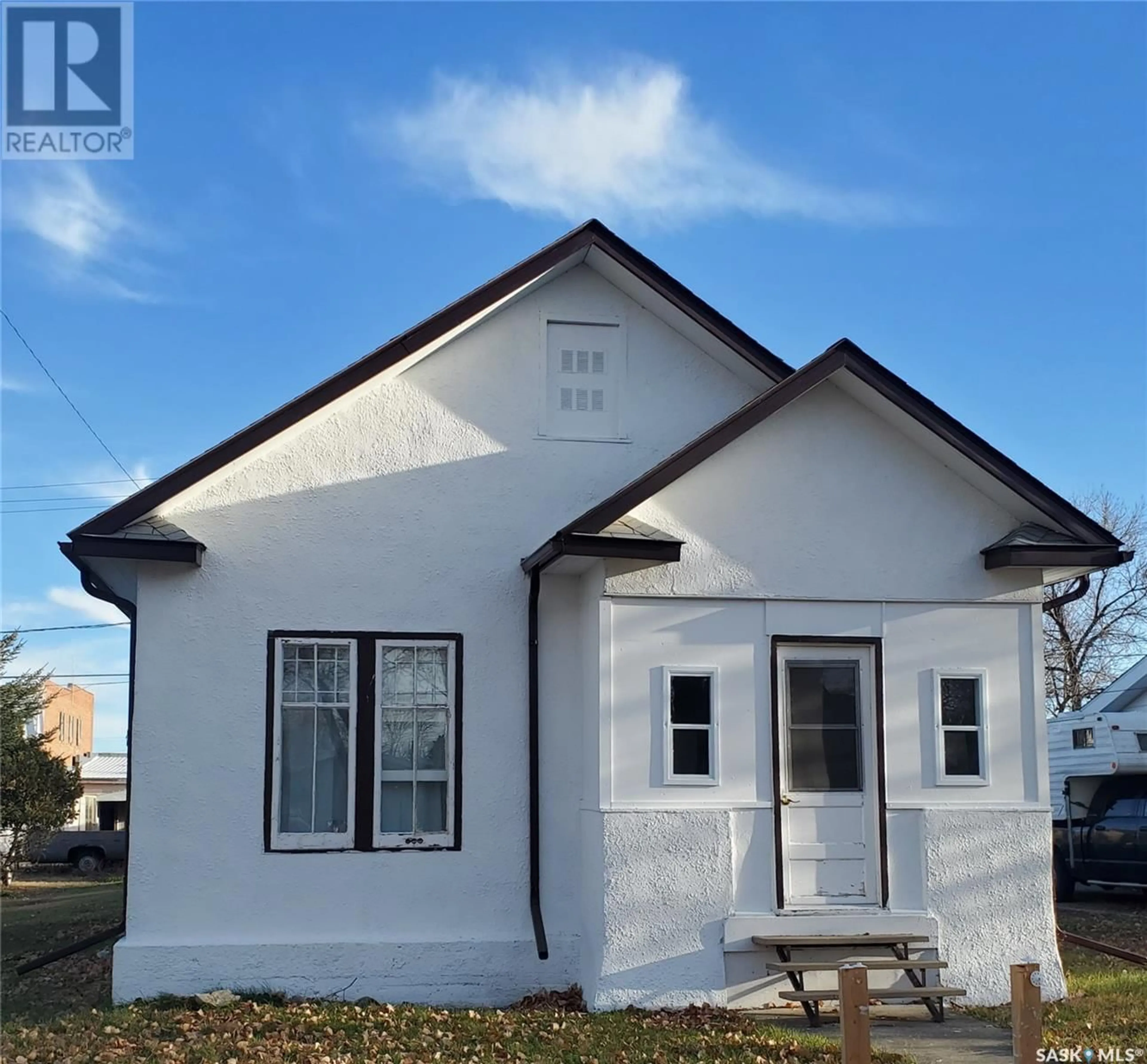 Frontside or backside of a home, the front or back of building for 129 1st STREET W, Ponteix Saskatchewan S0N1Z0