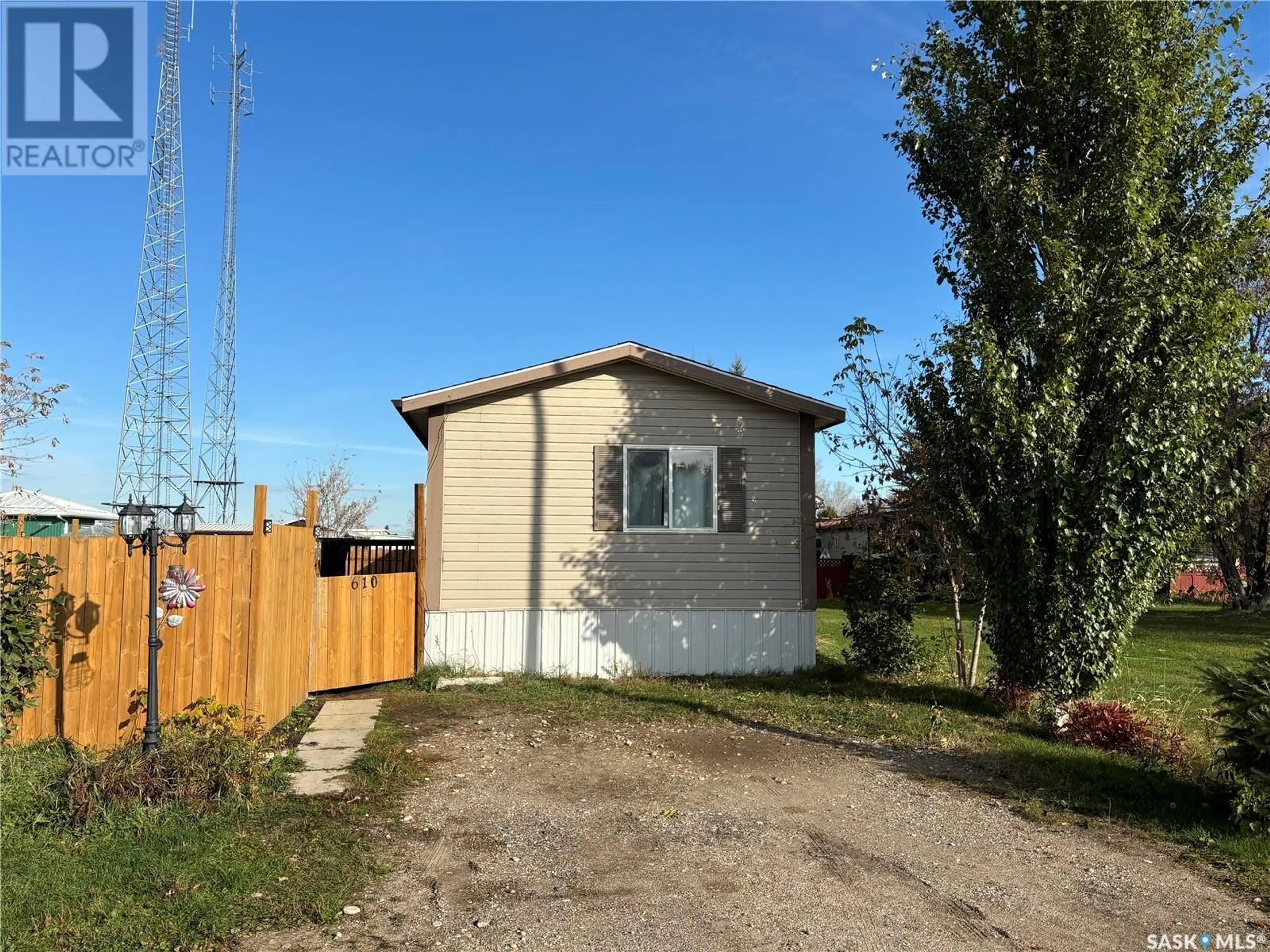 Shed for 610 Poplar PLACE, Hudson Bay Saskatchewan S0E0Y0