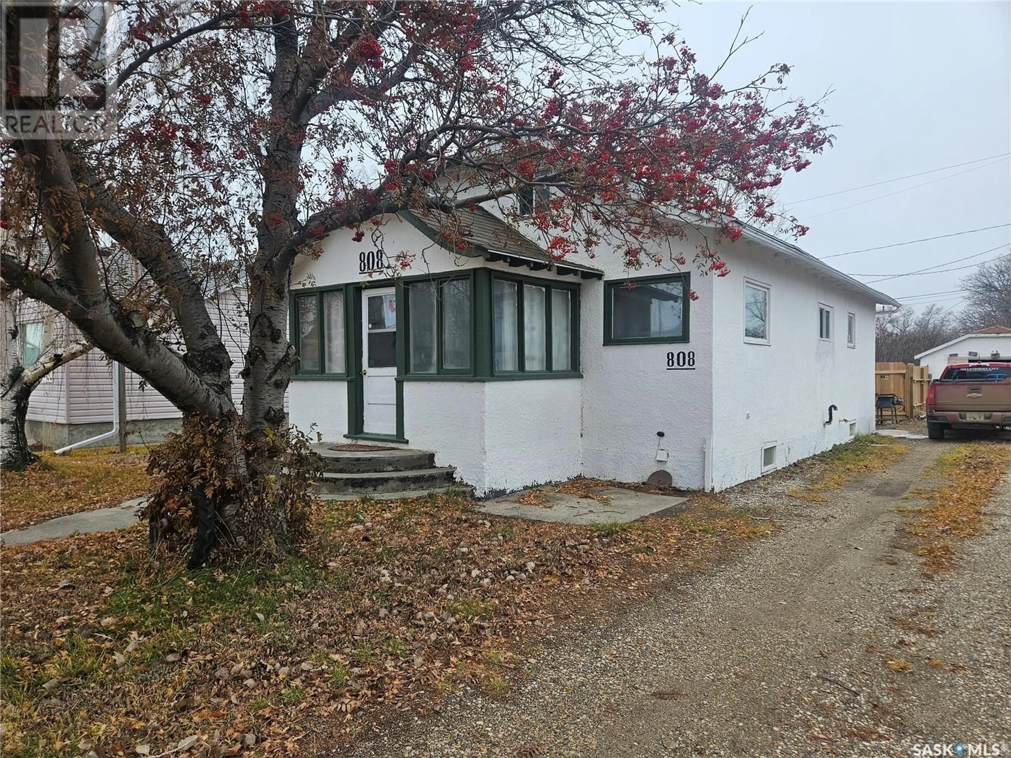 A pic from exterior of the house or condo, cottage for 808 6th STREET, Perdue Saskatchewan S0K3C0