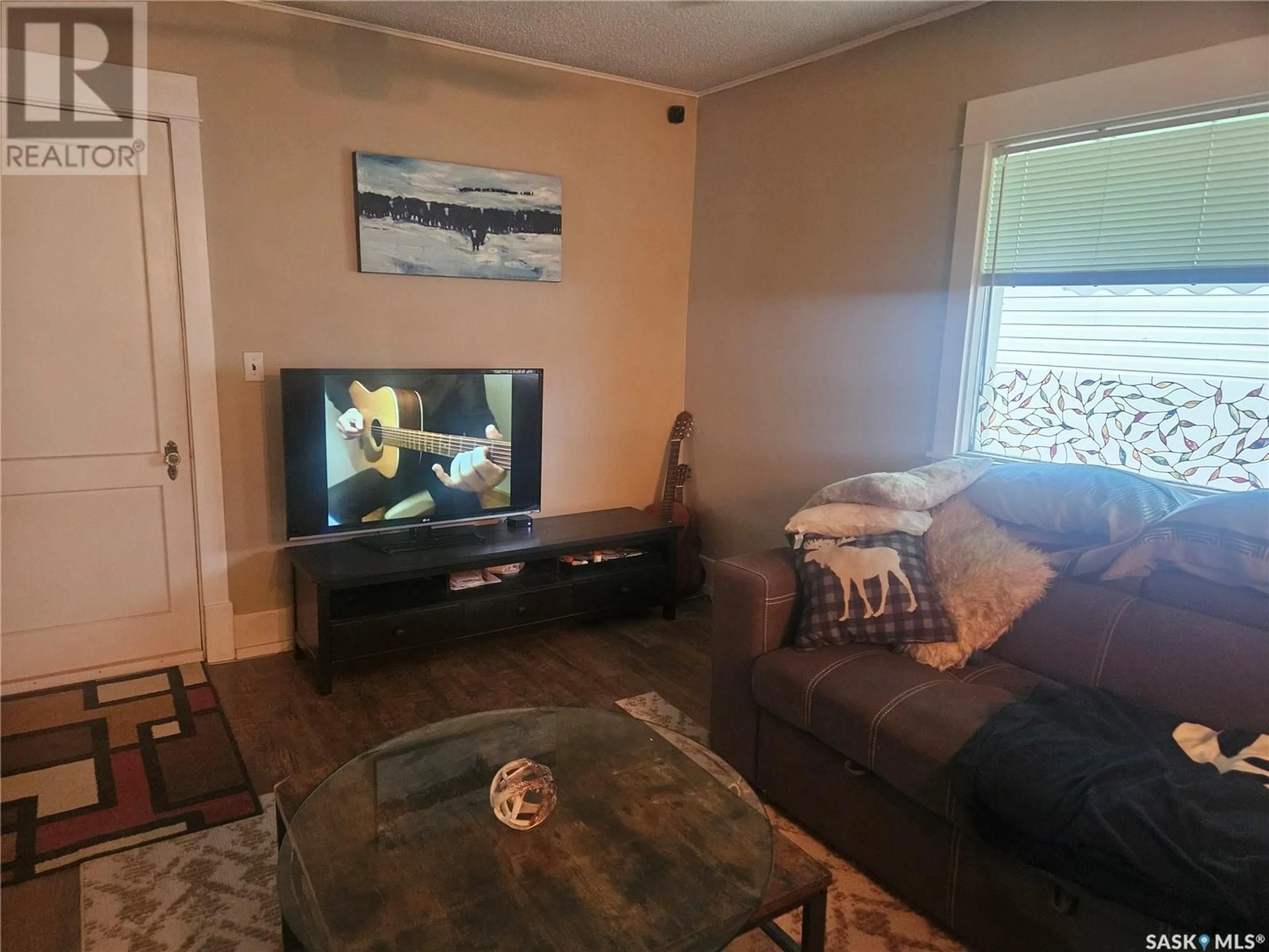 Living room for 808 6th STREET, Perdue Saskatchewan S0K3C0