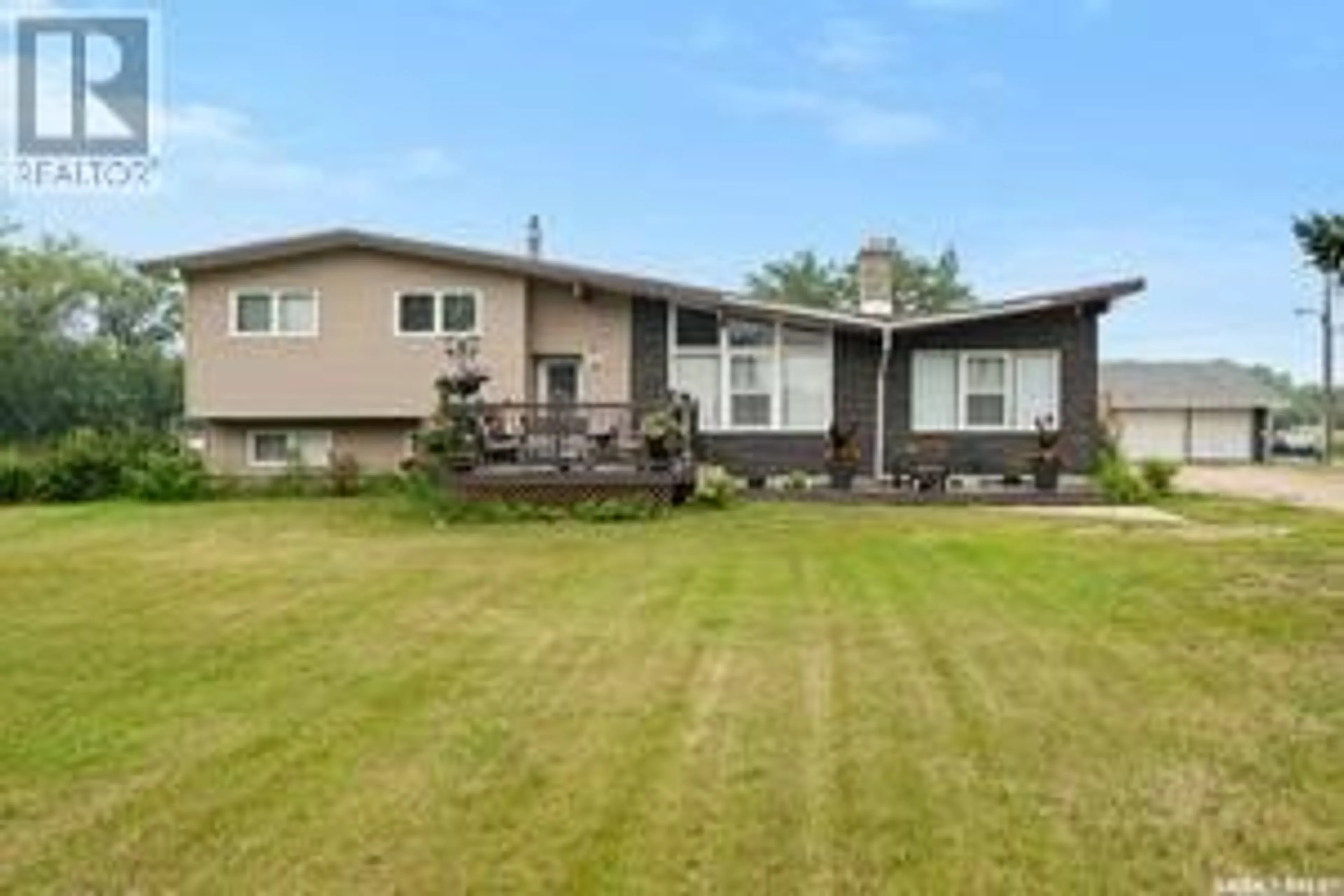 Frontside or backside of a home, cottage for 3762 Haliburton AVENUE, Furdale Saskatchewan S7T1B2