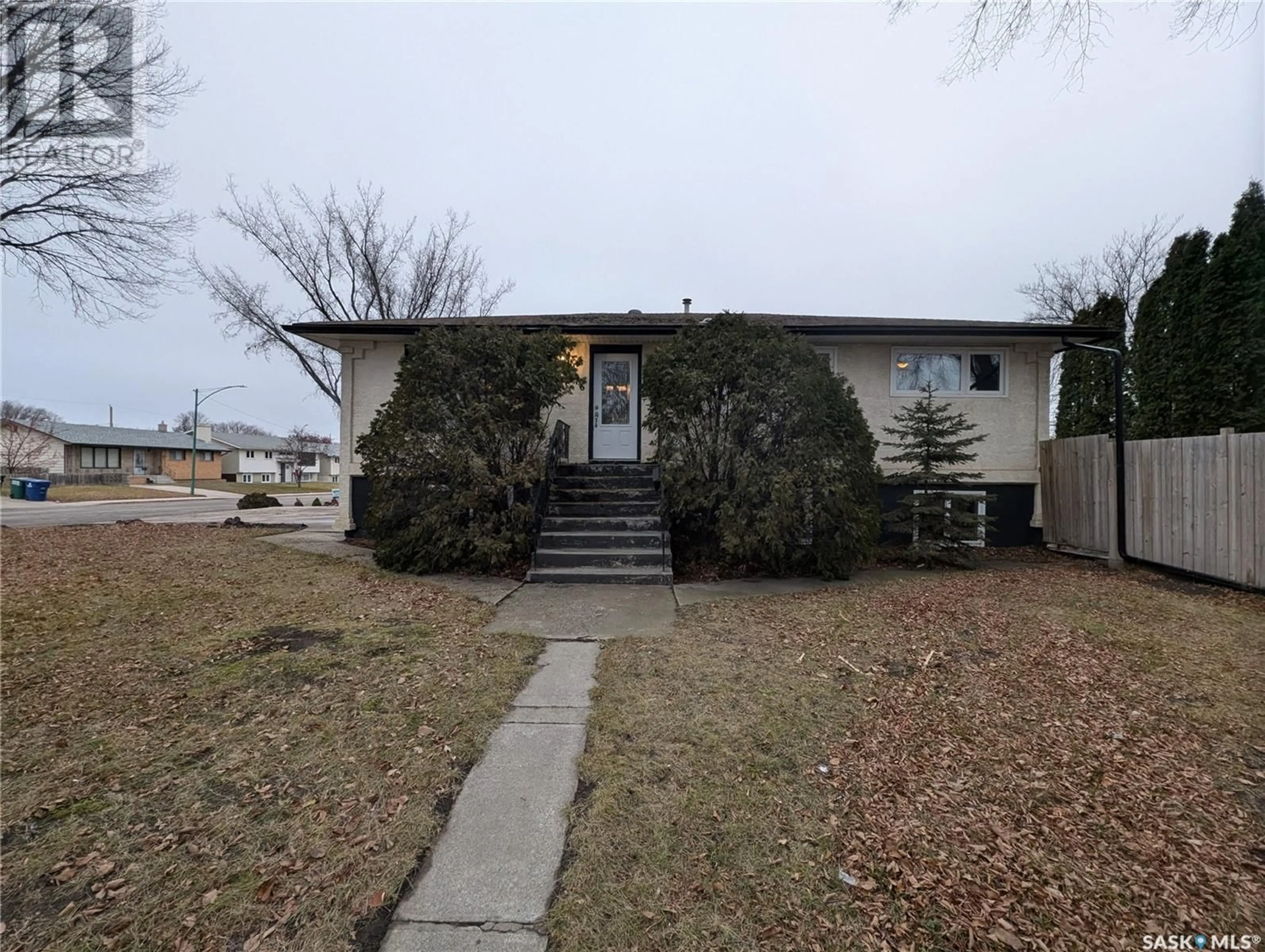 Frontside or backside of a home, the street view for 2616 20th STREET W, Saskatoon Saskatchewan S7M1B6