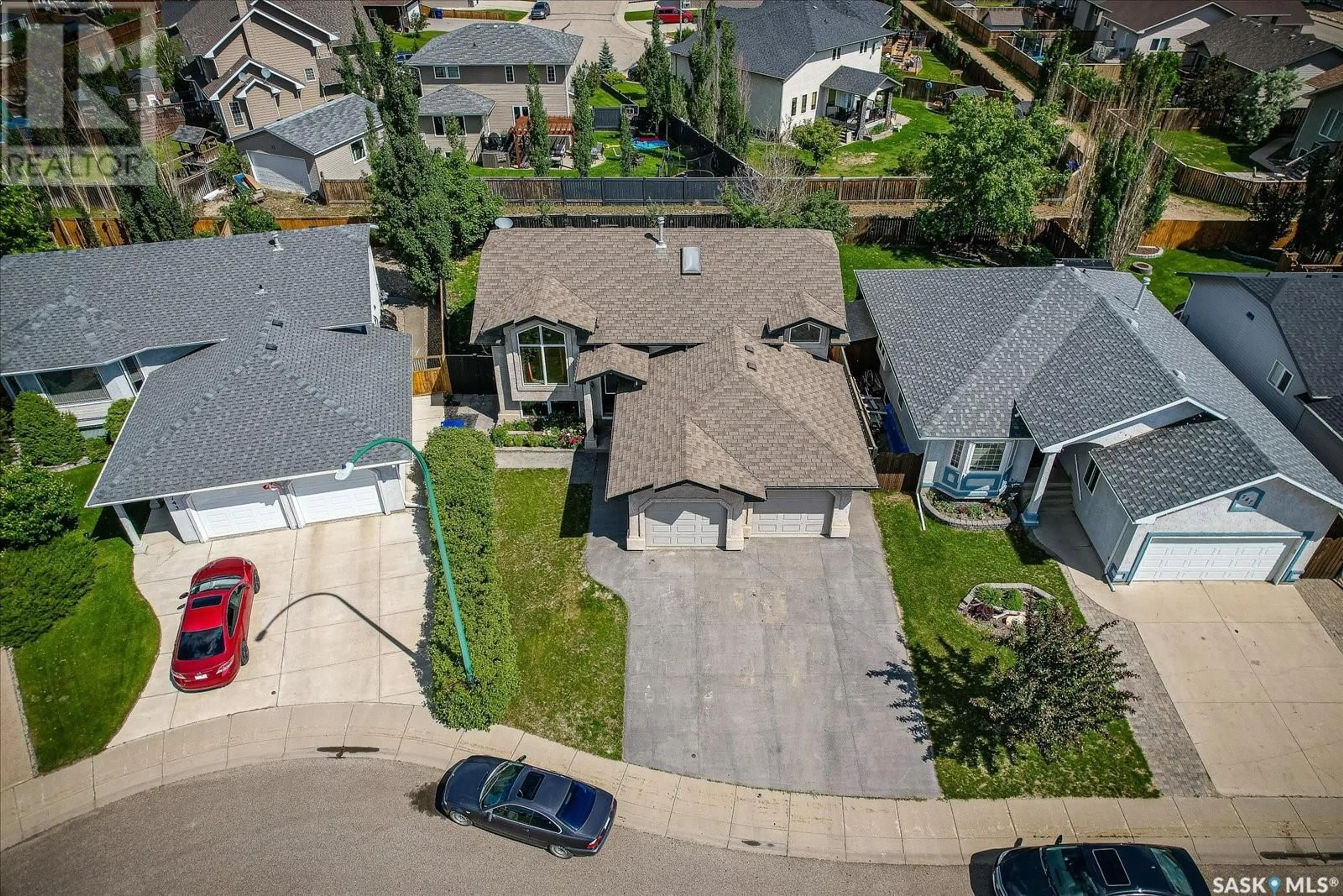 Frontside or backside of a home, the street view for 745 Grabowski CRESCENT, Warman Saskatchewan S0K4S0