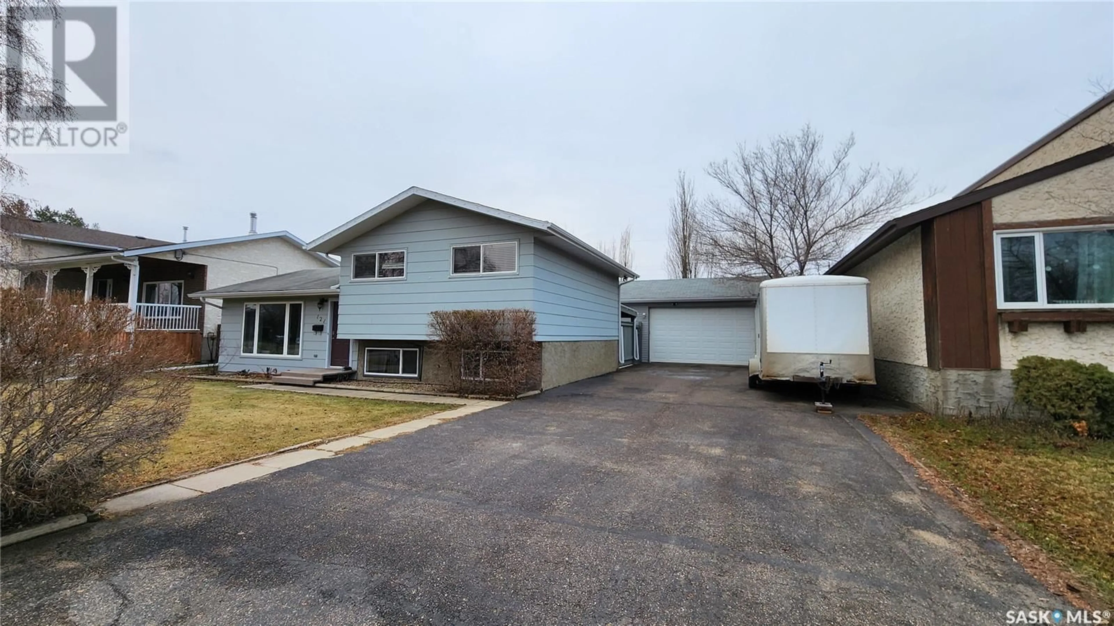 Frontside or backside of a home, the street view for 121 19th STREET, Battleford Saskatchewan S0M0E0