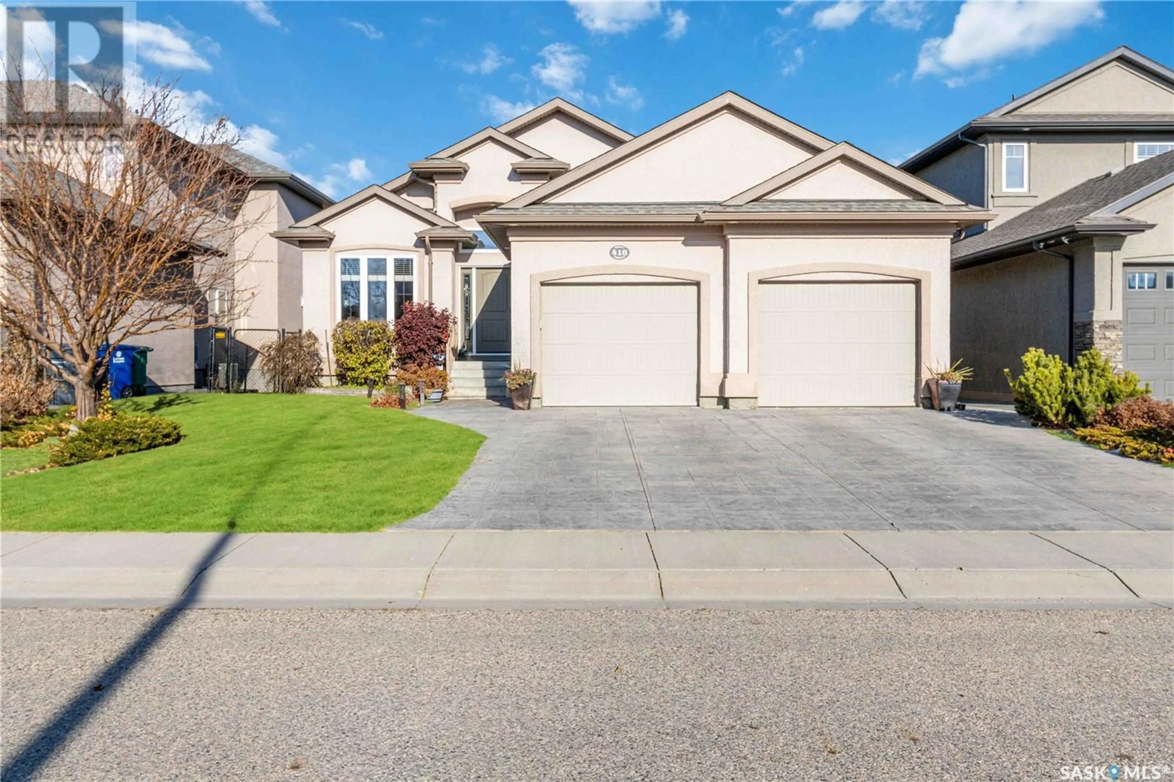 Frontside or backside of a home, the street view for 418 Trimble CRESCENT, Saskatoon Saskatchewan S7W0E1