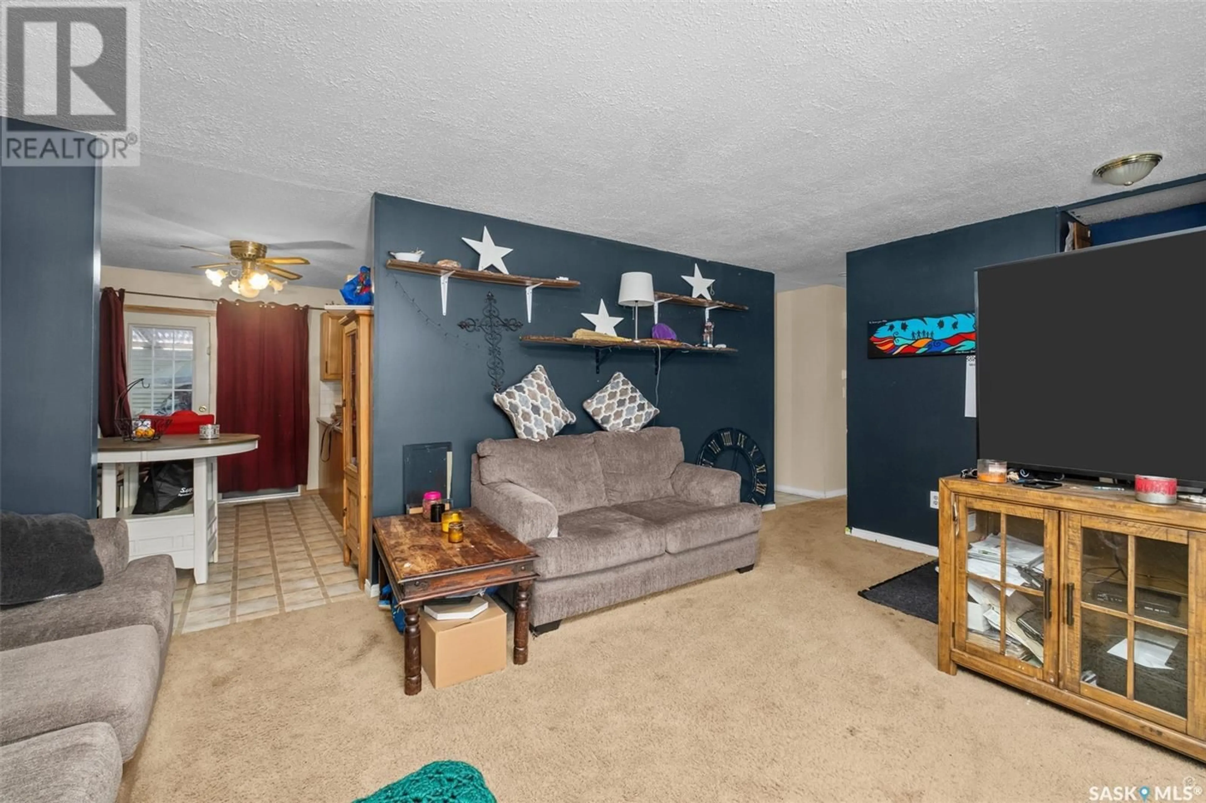 Living room, carpet floors for 1195 Branion DRIVE, Prince Albert Saskatchewan S6V2S7