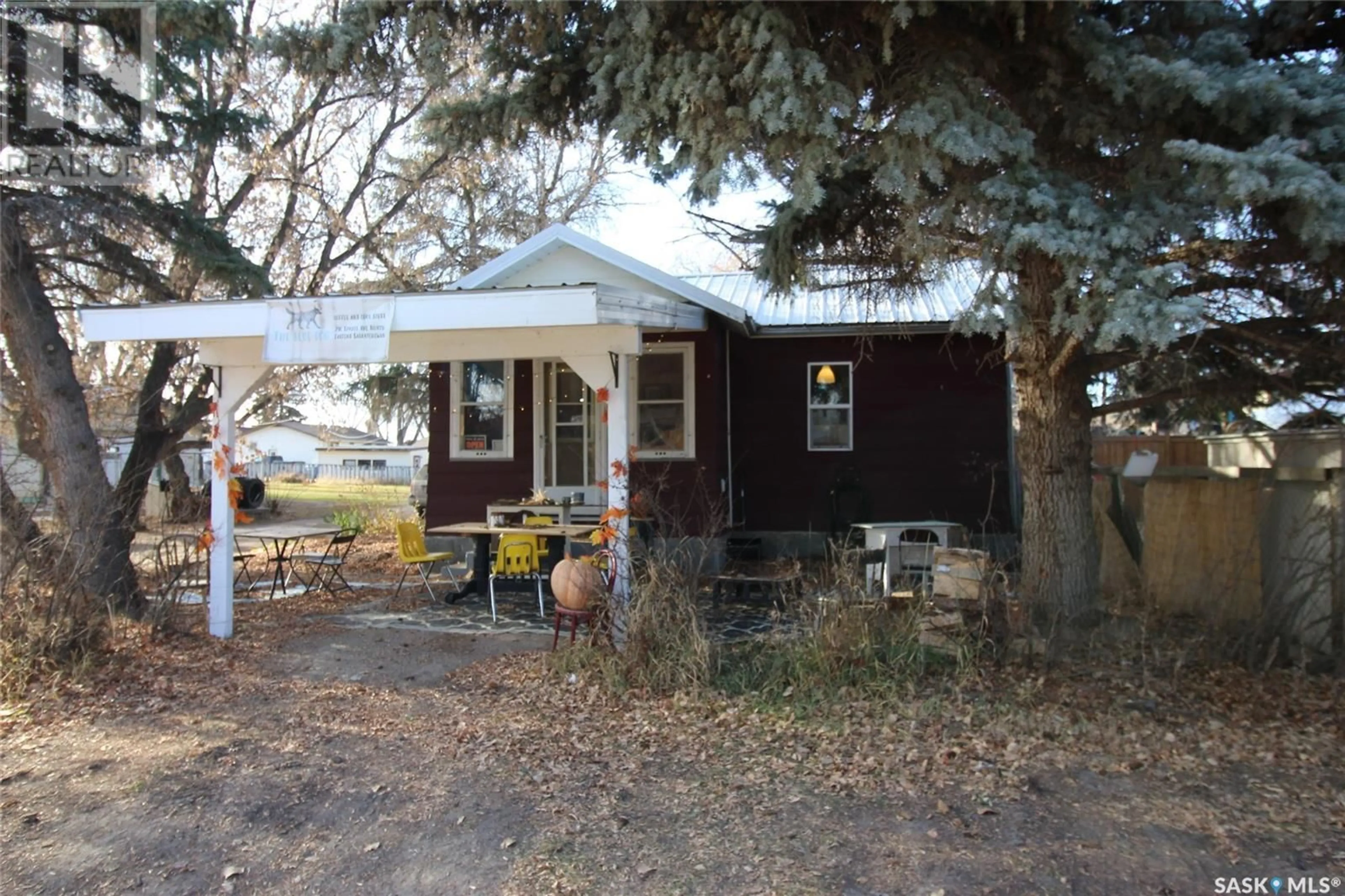 Shed for 216 Spruce AVENUE N, Eastend Saskatchewan S0N0T0