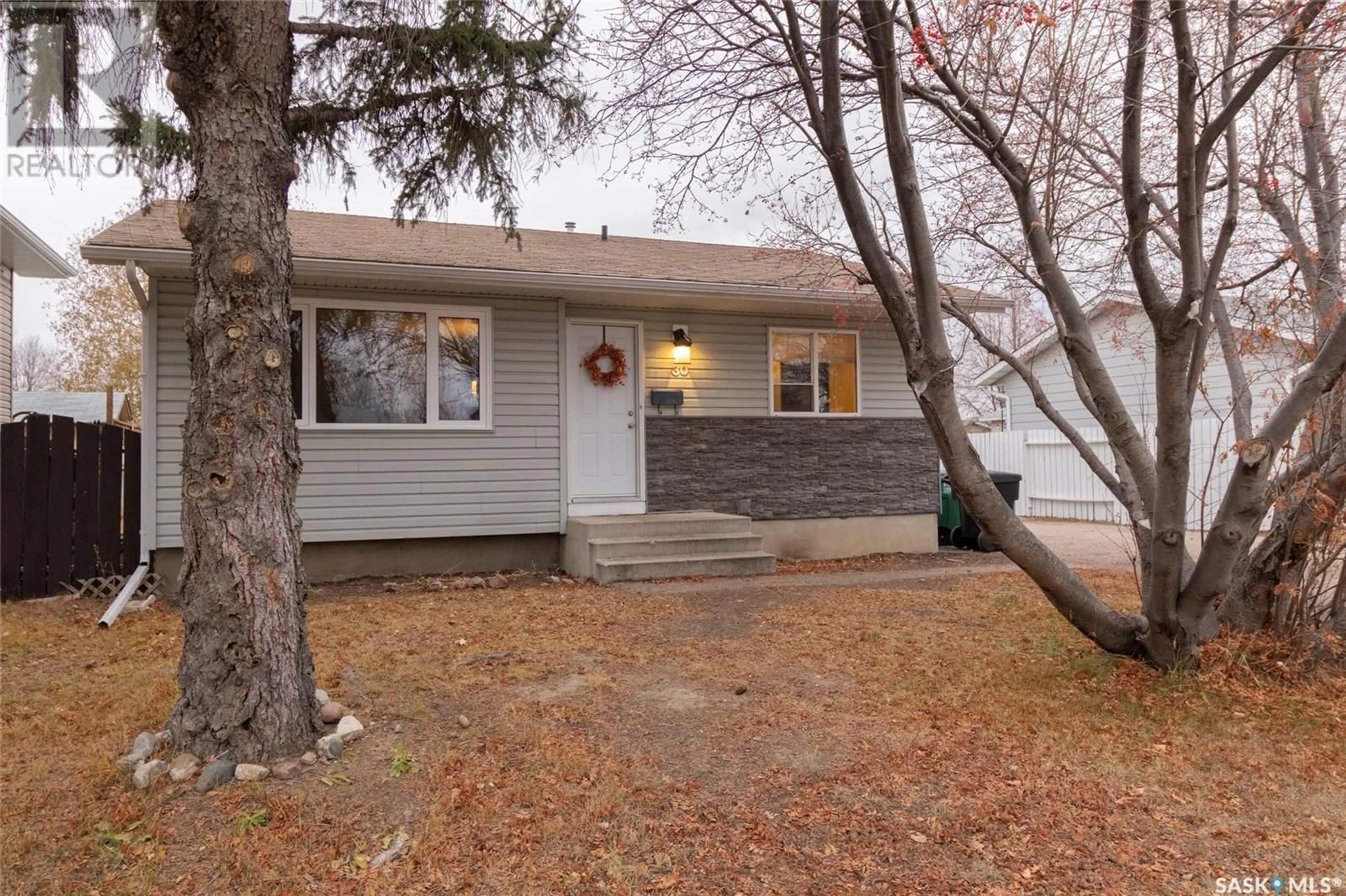 A pic from exterior of the house or condo, cottage for 30 Galbraith CRESCENT, Saskatoon Saskatchewan S7M4H1