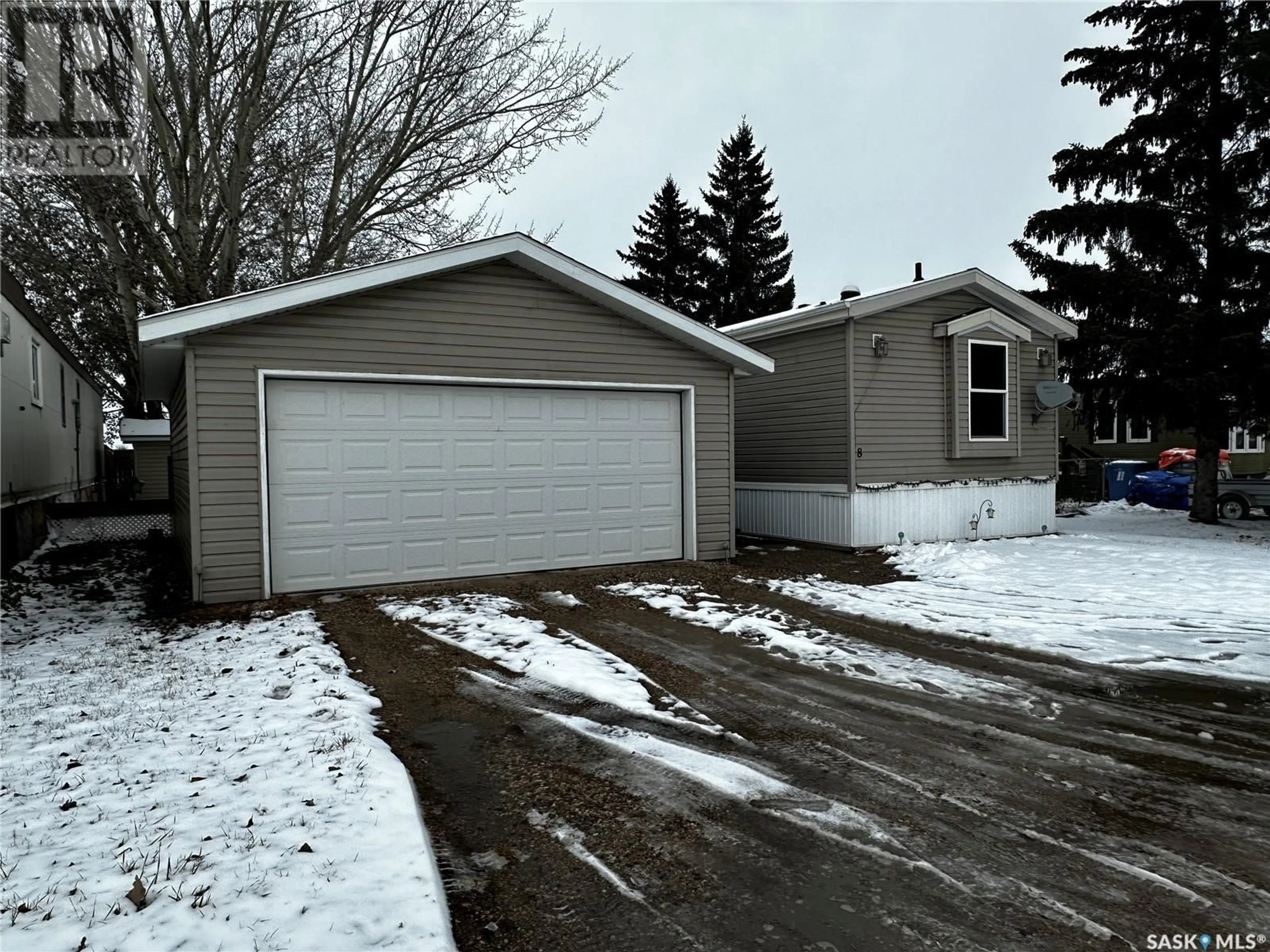 Frontside or backside of a home, the street view for #8 555 Dielschneider ROAD, Melville Saskatchewan S0A2P0