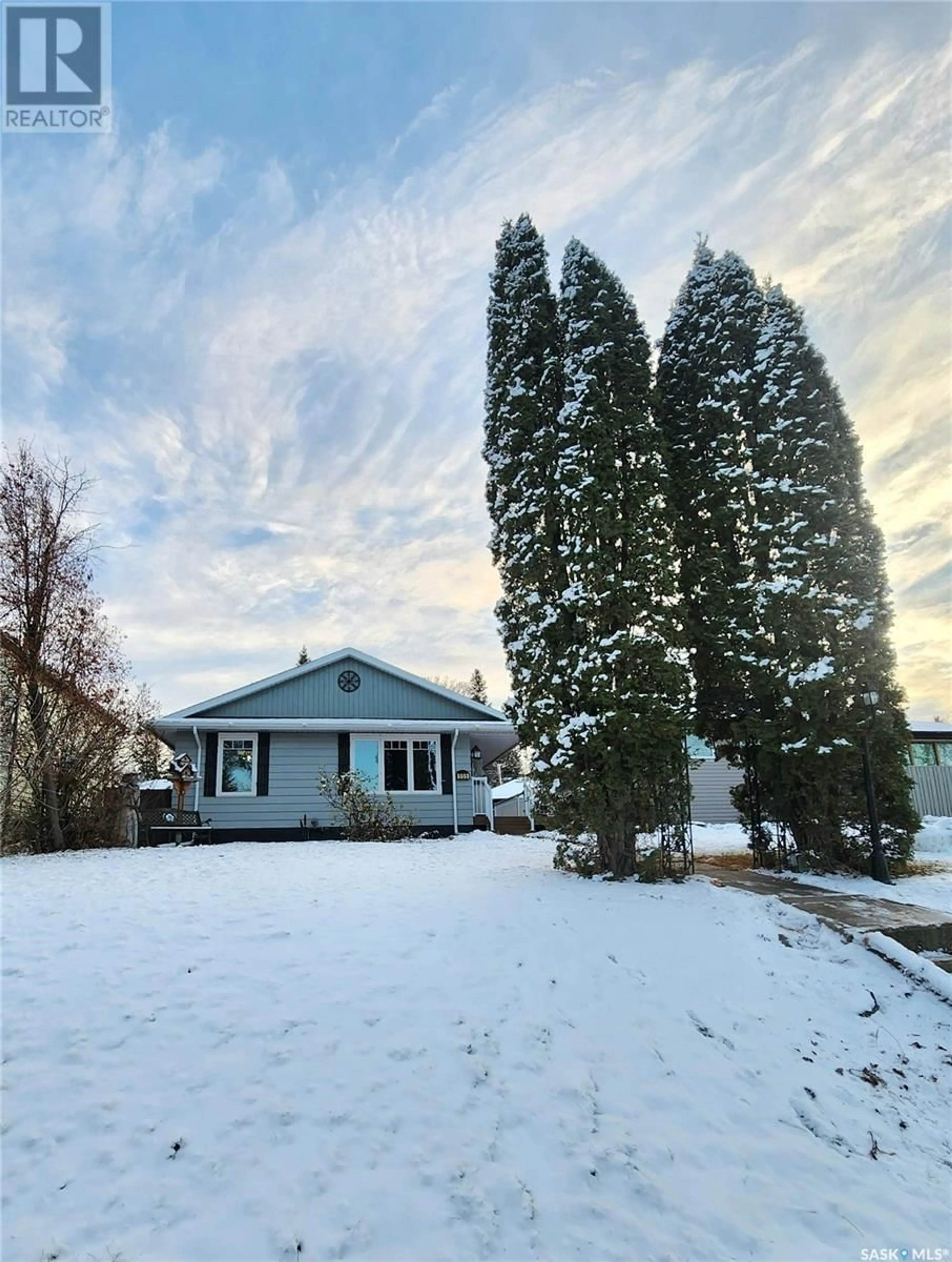 Frontside or backside of a home, cottage for 555 19th STREET W, Prince Albert Saskatchewan S6V4E2