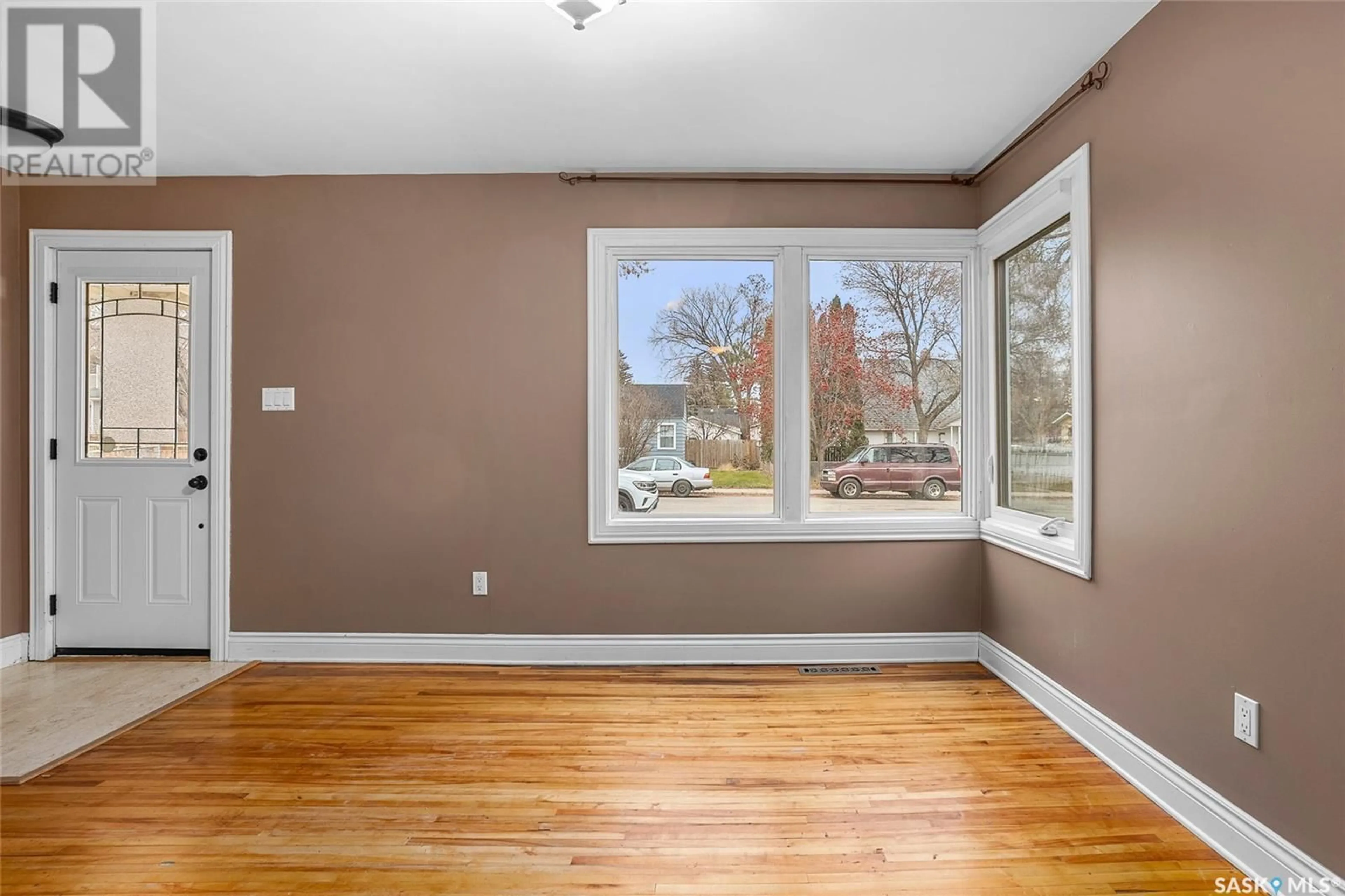 A pic of a room, wood floors for 1415 1st AVENUE N, Saskatoon Saskatchewan S7K1Y9