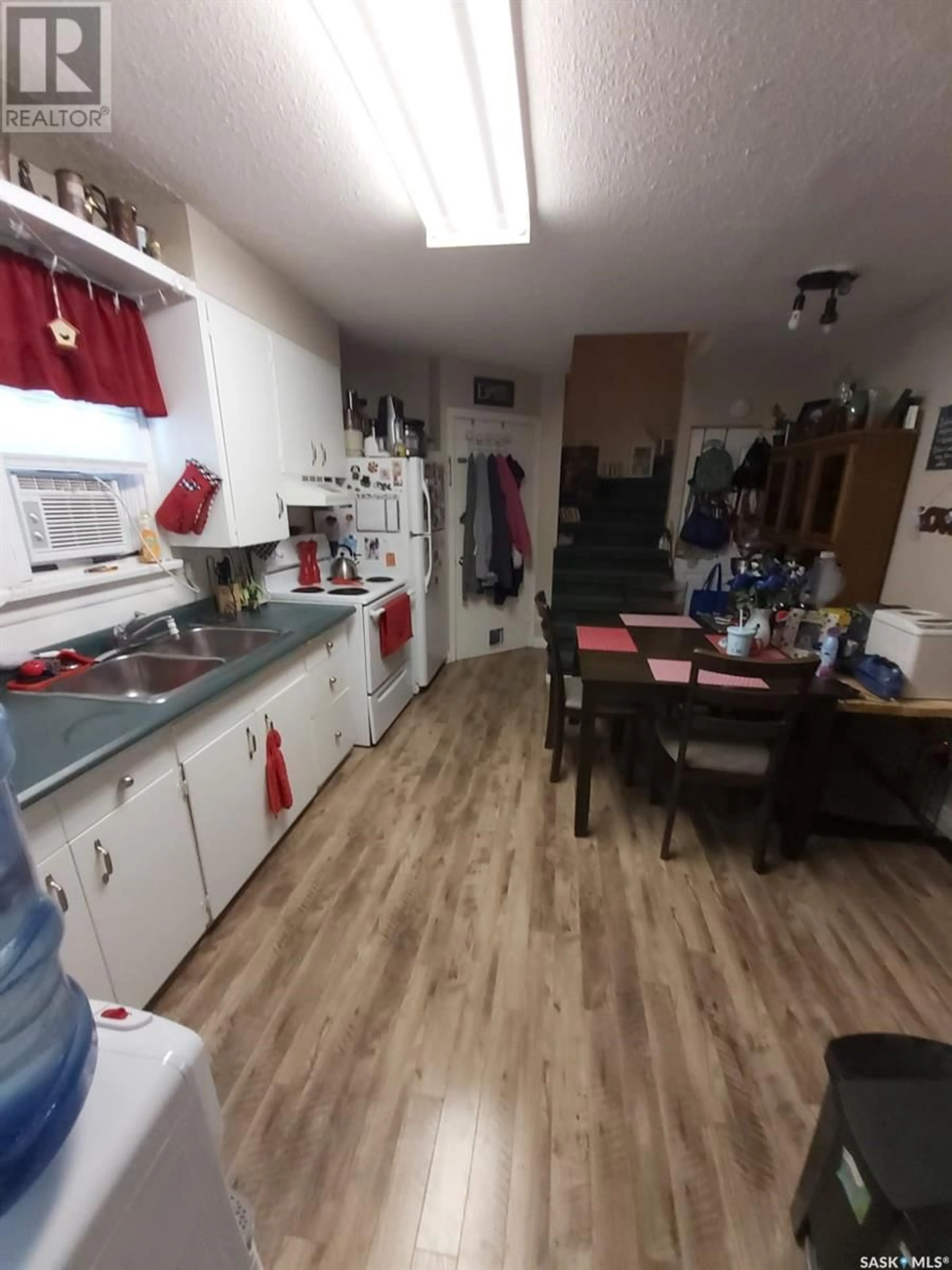 A pic of a room for 820 PARK AVENUE, Weyburn Saskatchewan S4H0K2