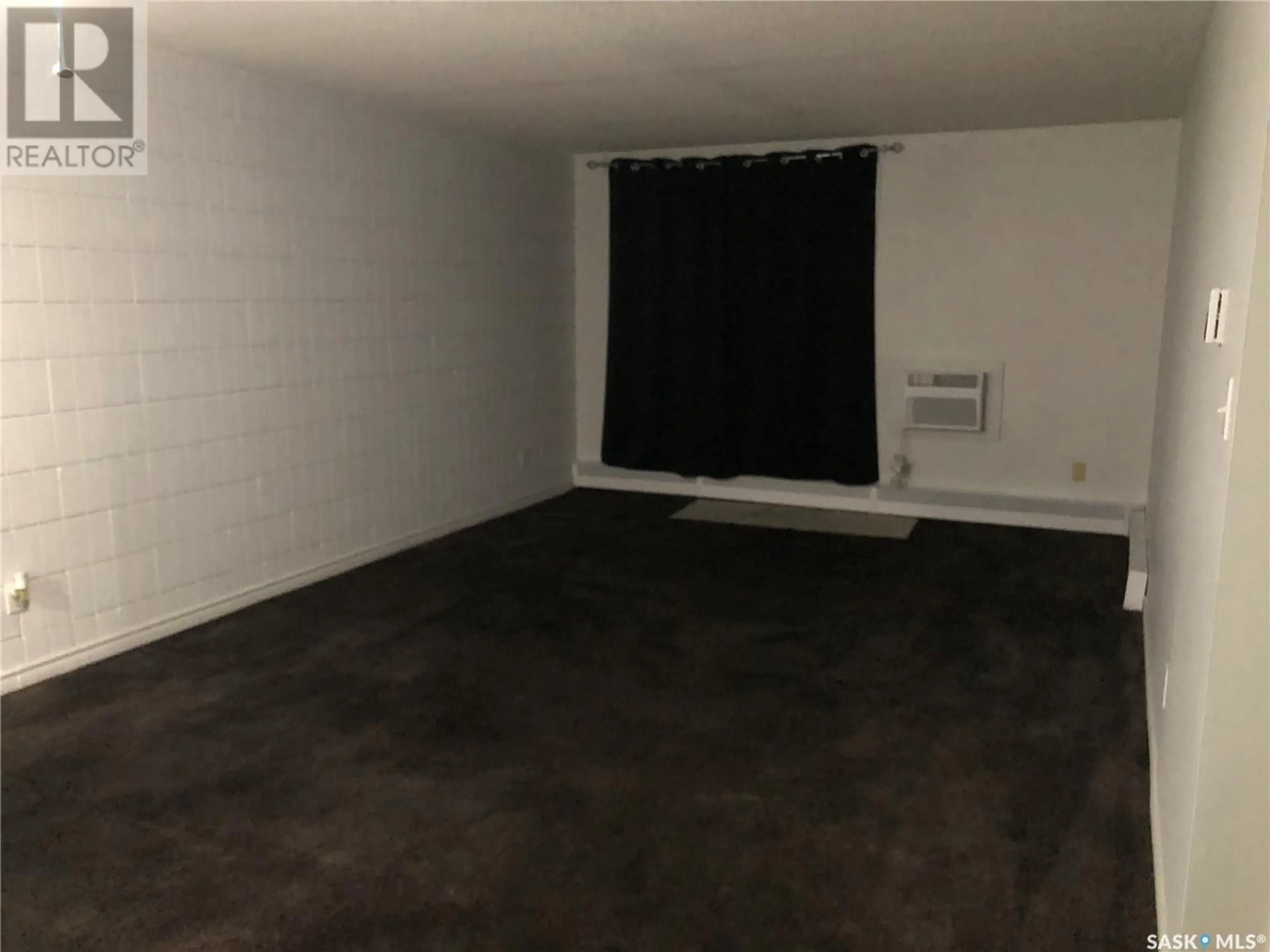 A pic of a room, not visible floor for 108 590 Laurier STREET W, Moose Jaw Saskatchewan S6H6X6