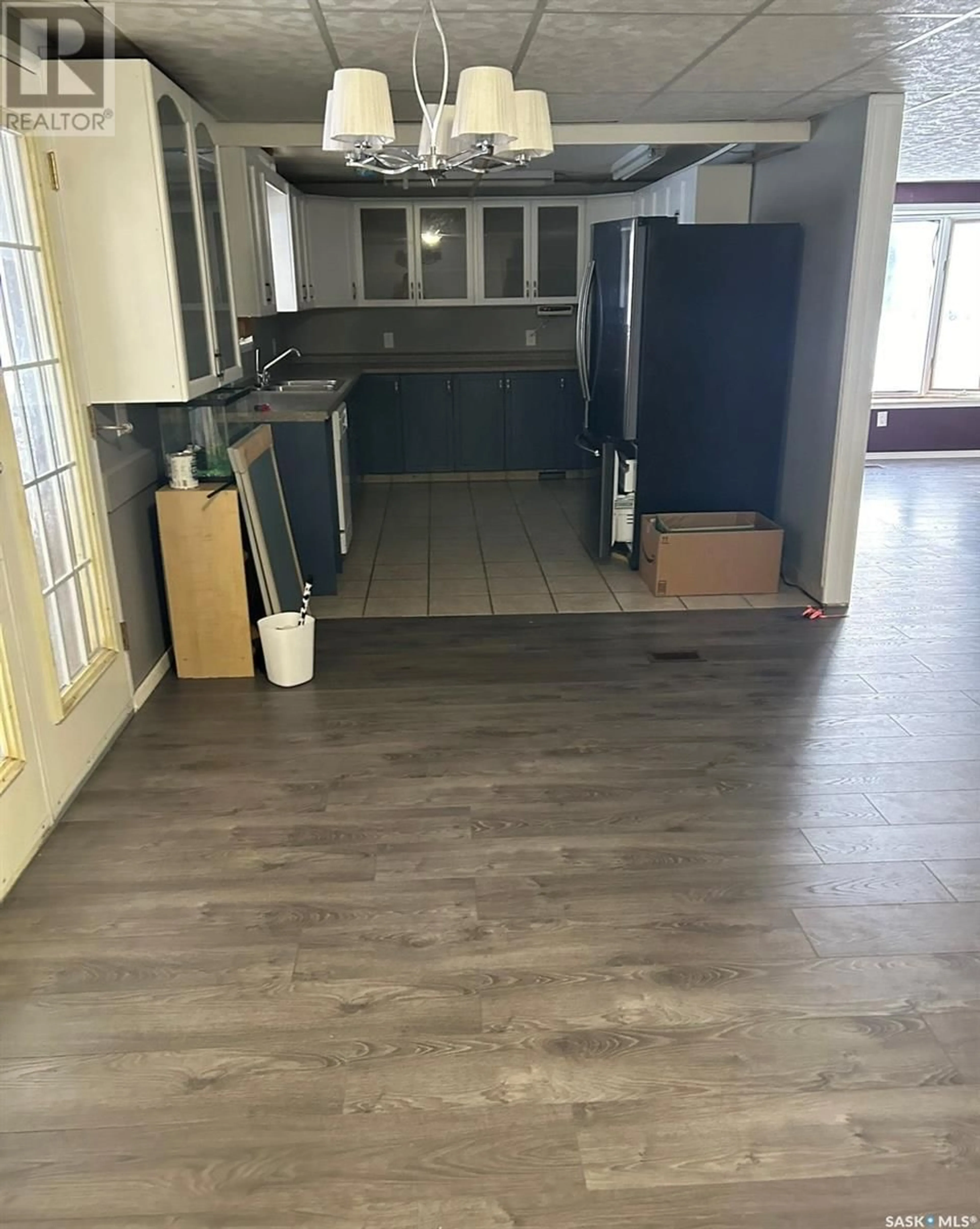 Indoor foyer for 108 RAILWAY AVENUE, Shellbrook Saskatchewan S0J2E0