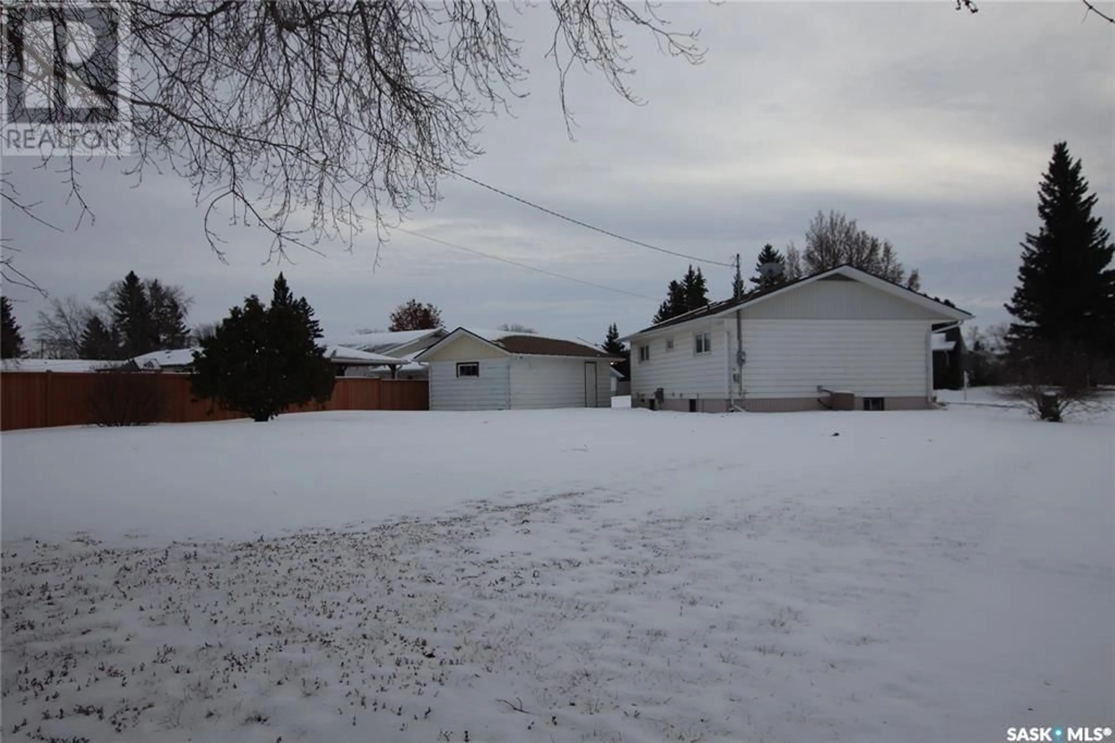 Shed for 701 4TH AVENUE, Raymore Saskatchewan S0A3J0