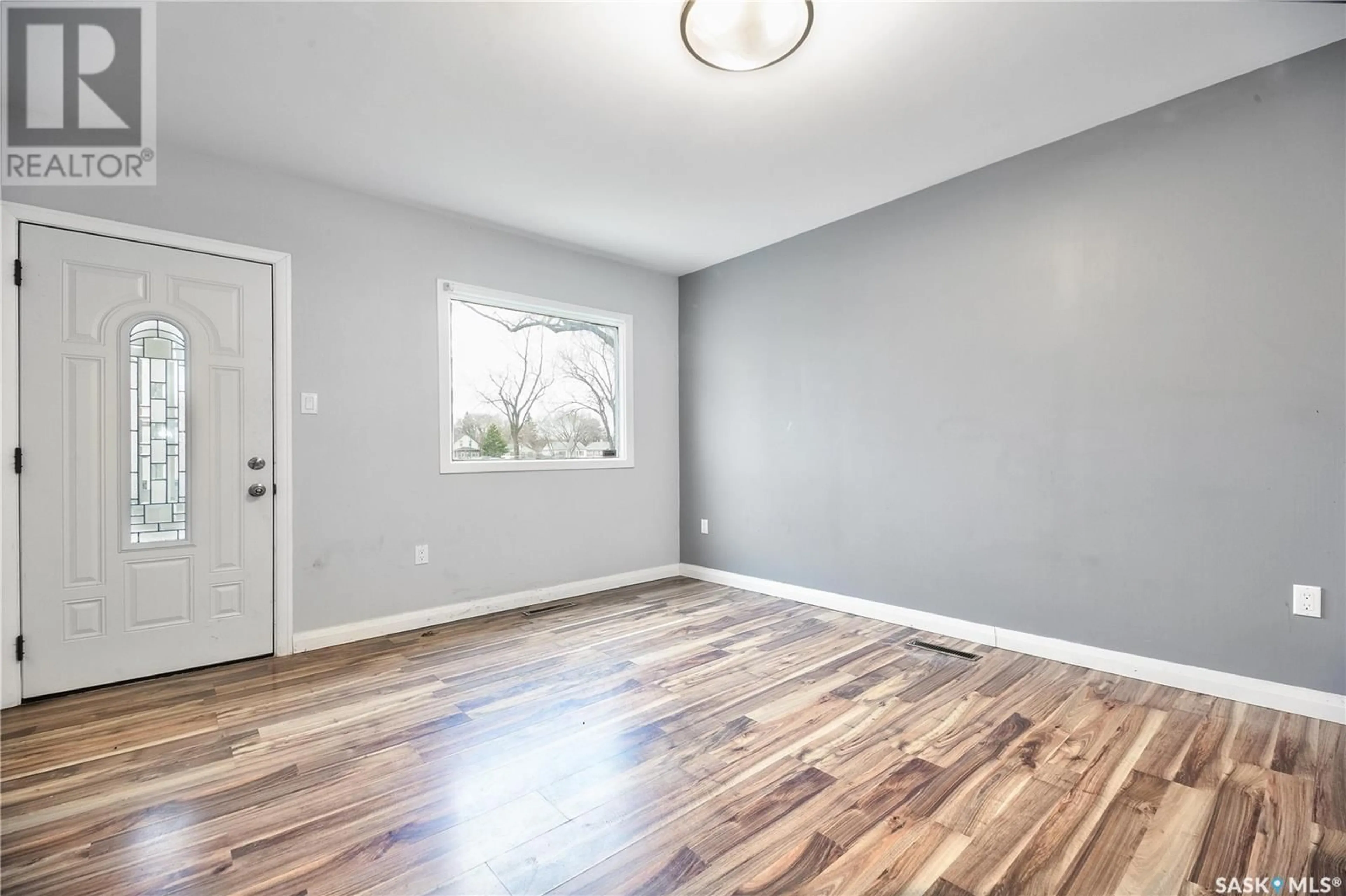 A pic of a room for 580 11TH STREET, Prince Albert Saskatchewan S6V1A9