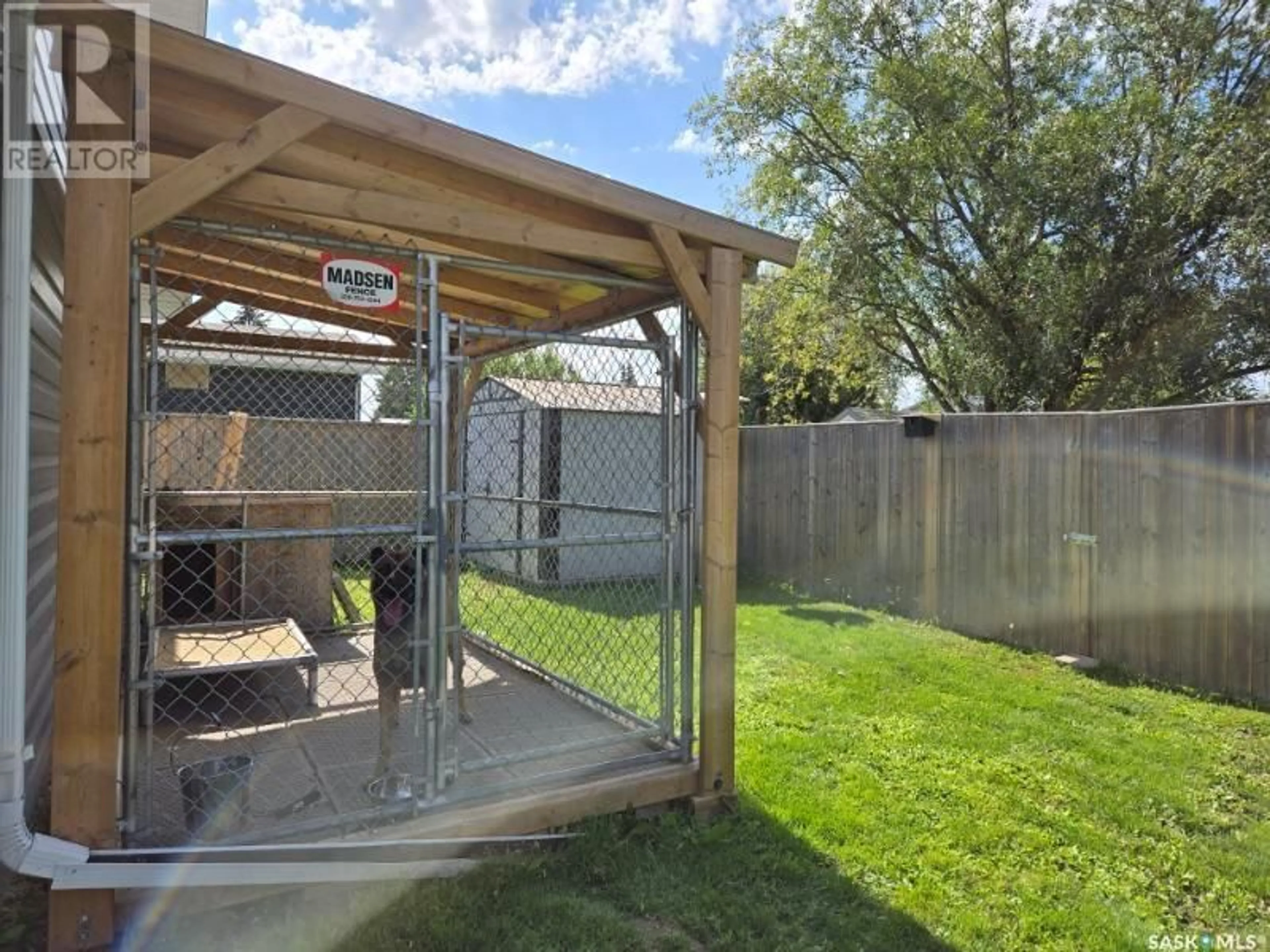 Patio, the fenced backyard for 142 Circlebrooke DRIVE, Yorkton Saskatchewan S3N2S4