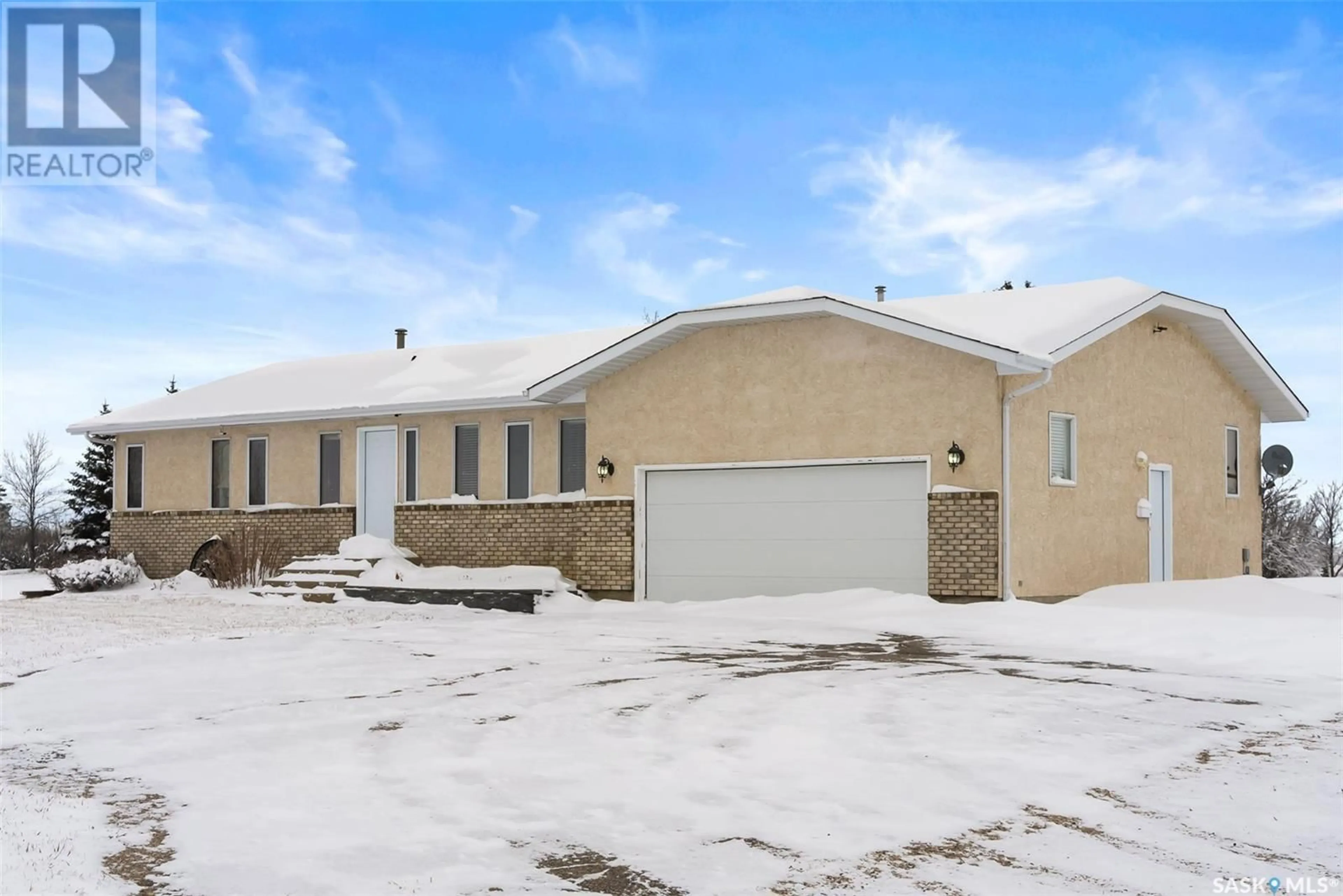 Frontside or backside of a home, the street view for 8 Deneve DRIVE, Edenwold Rm No. 158 Saskatchewan S4L5B1