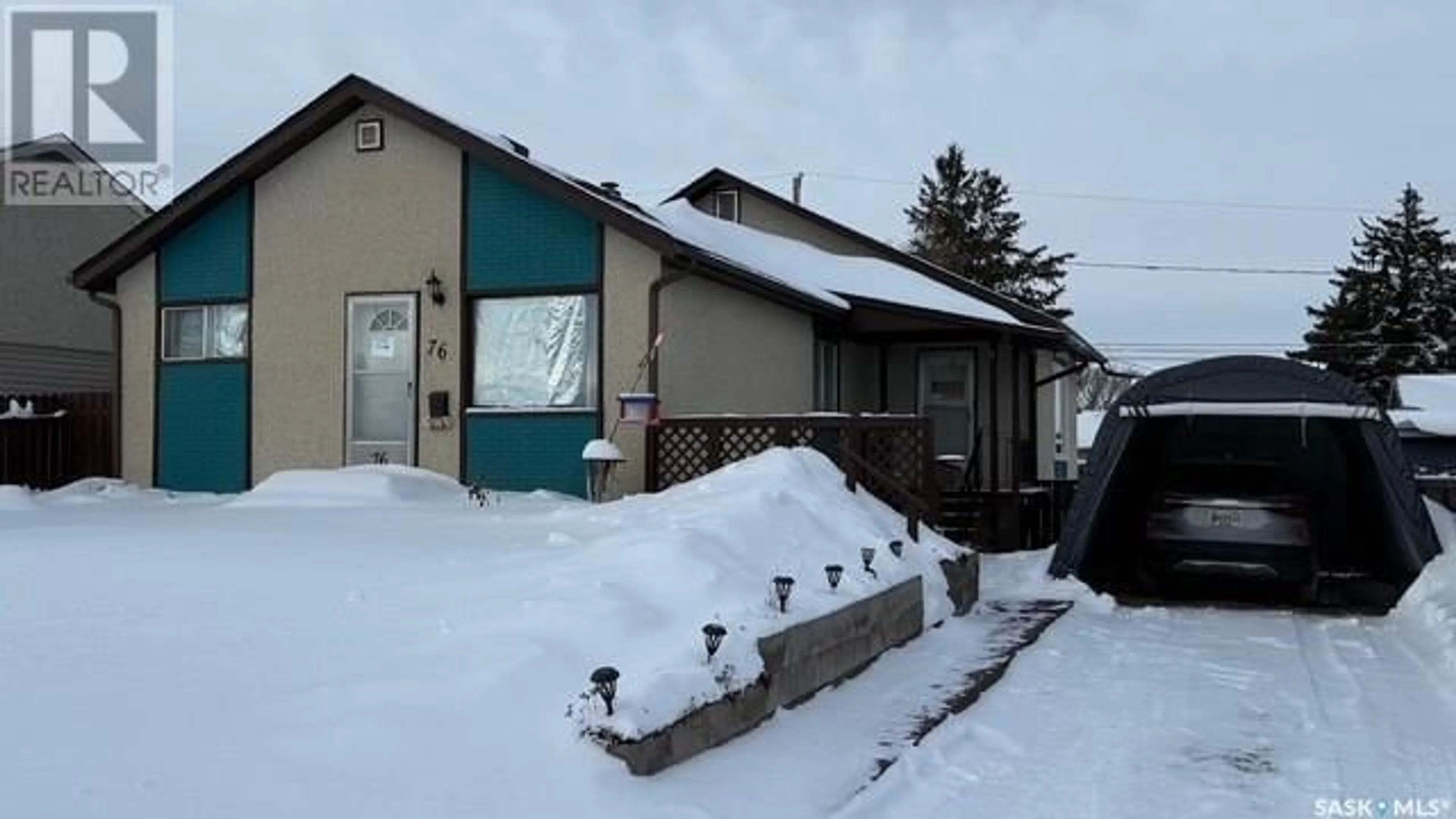 A pic from exterior of the house or condo, the front or back of building for 76 31st STREET E, Prince Albert Saskatchewan S6V1Z8