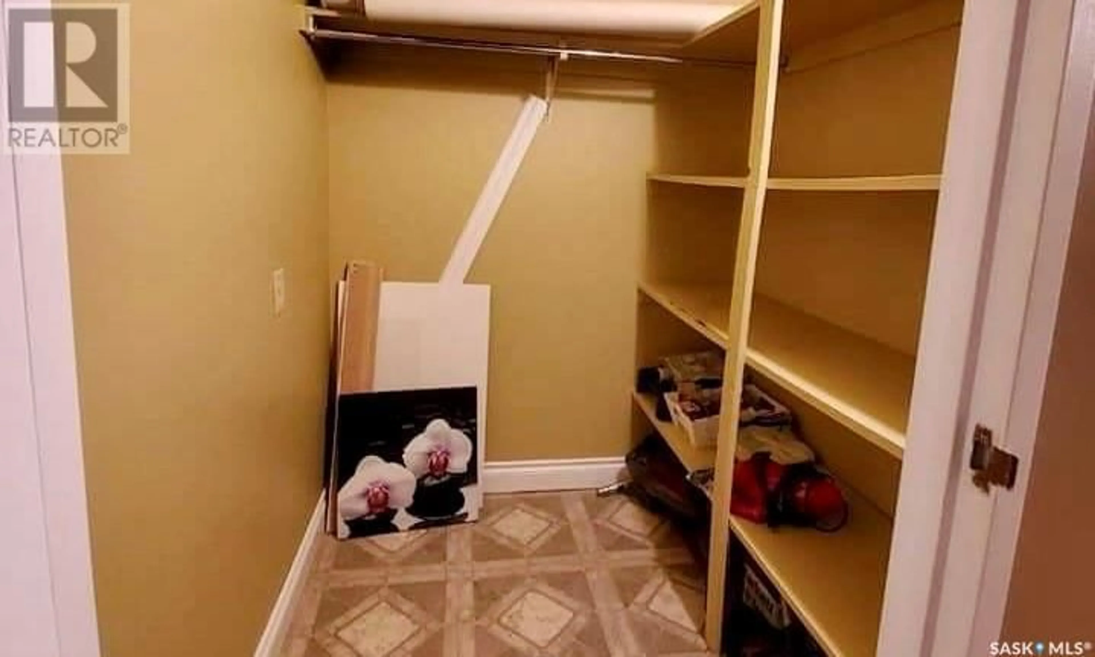 Storage room or clothes room or walk-in closet for 47 - 12 CENTENNIAL STREET, Regina Saskatchewan S4S6P8