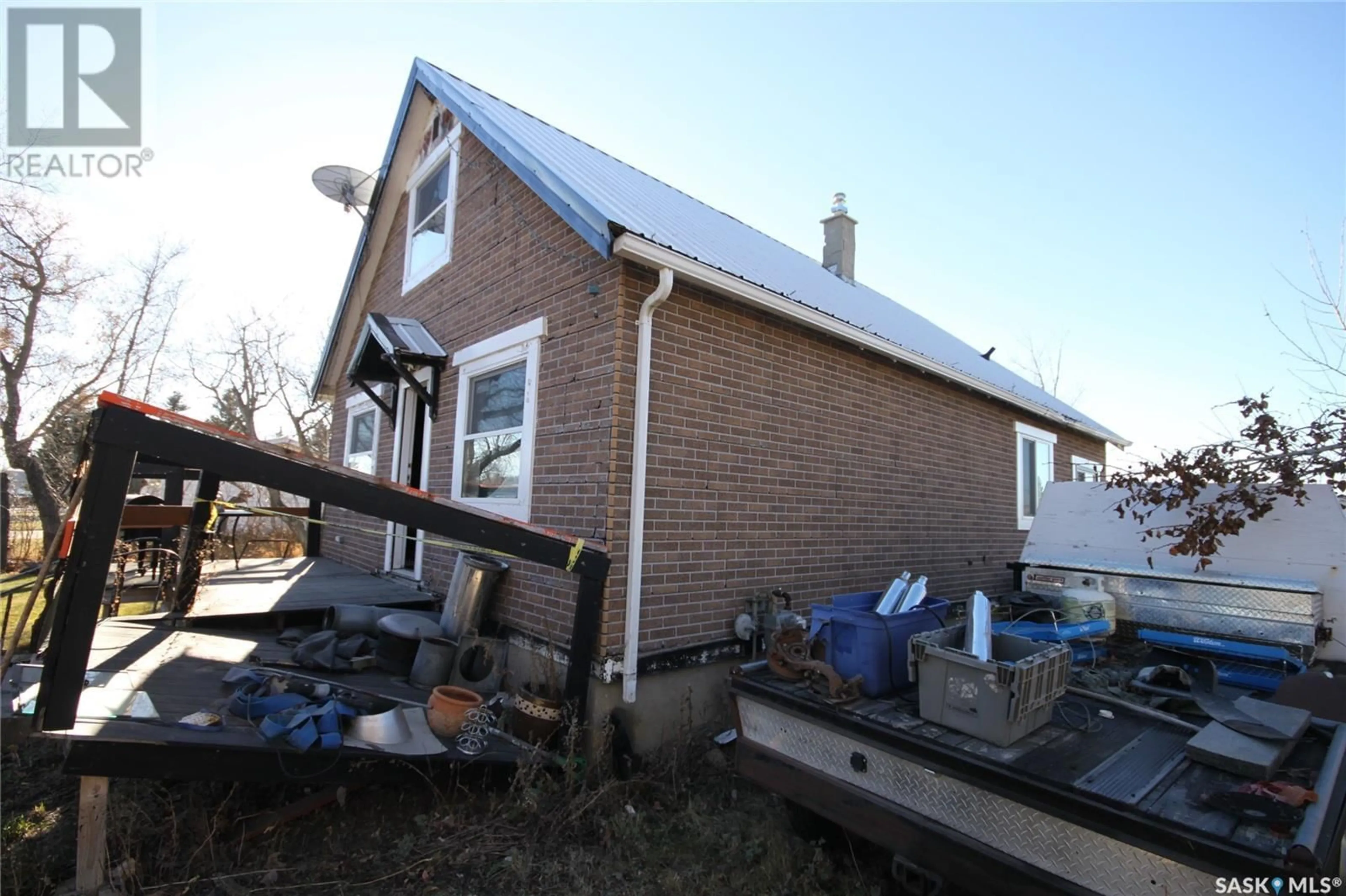 Frontside or backside of a home, cottage for 56 2ND AVENUE, Montmartre Saskatchewan S0G3M0