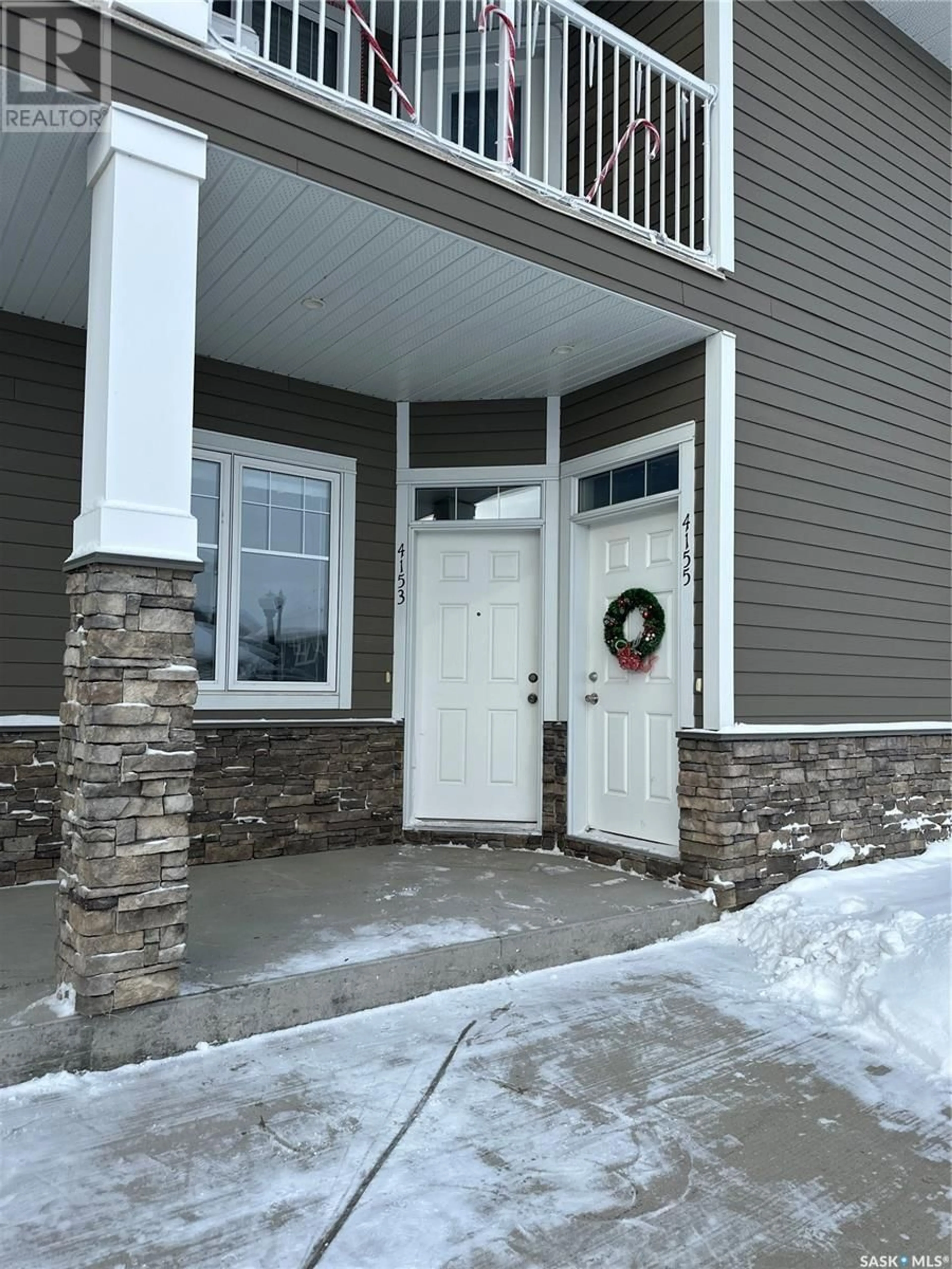 Indoor entryway for 4153 Green Apple DRIVE, Regina Saskatchewan S4V1S1