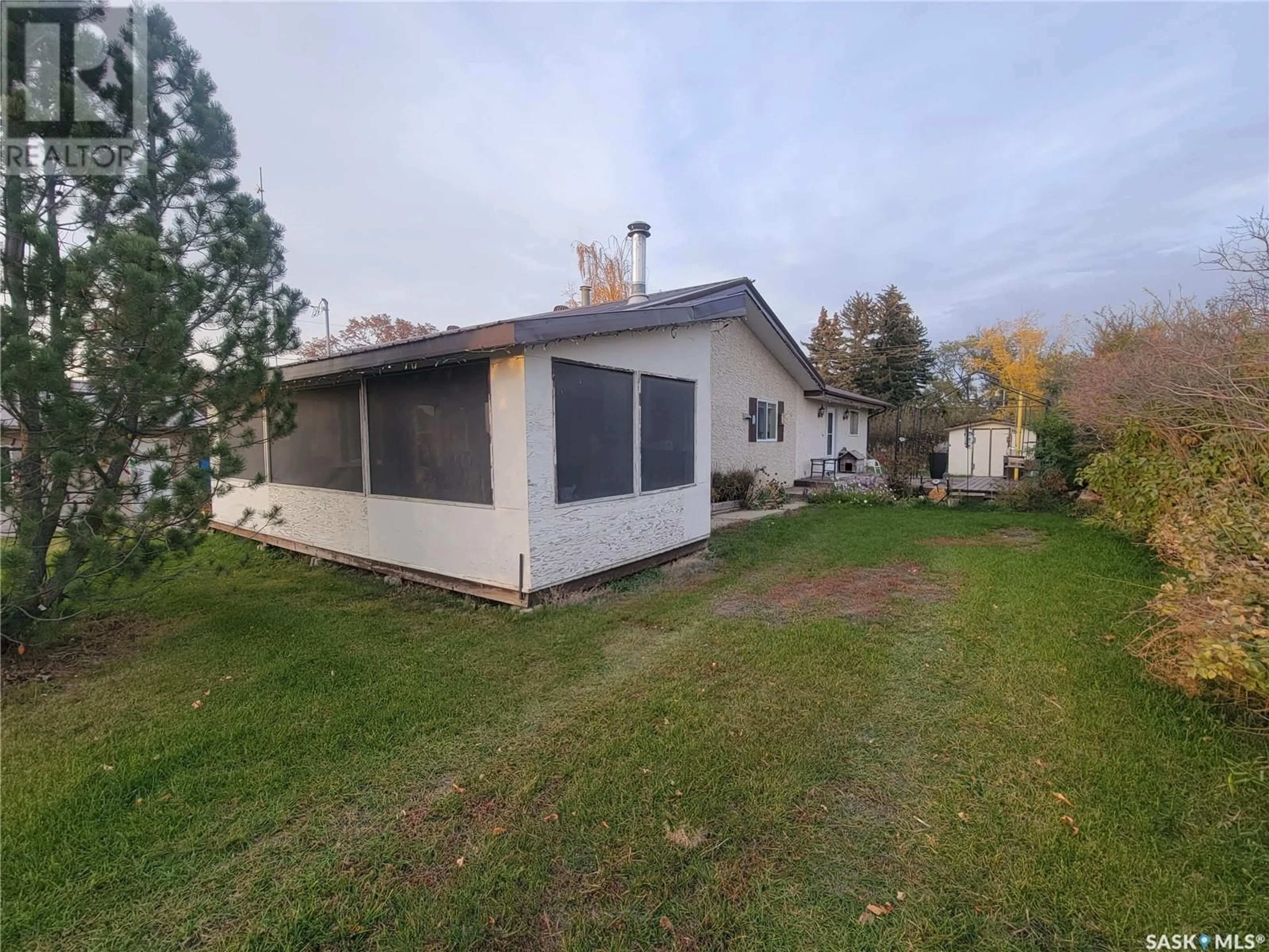 Frontside or backside of a home, cottage for 24 - 25 Leicester STREET, Evesham Saskatchewan S0L1B0