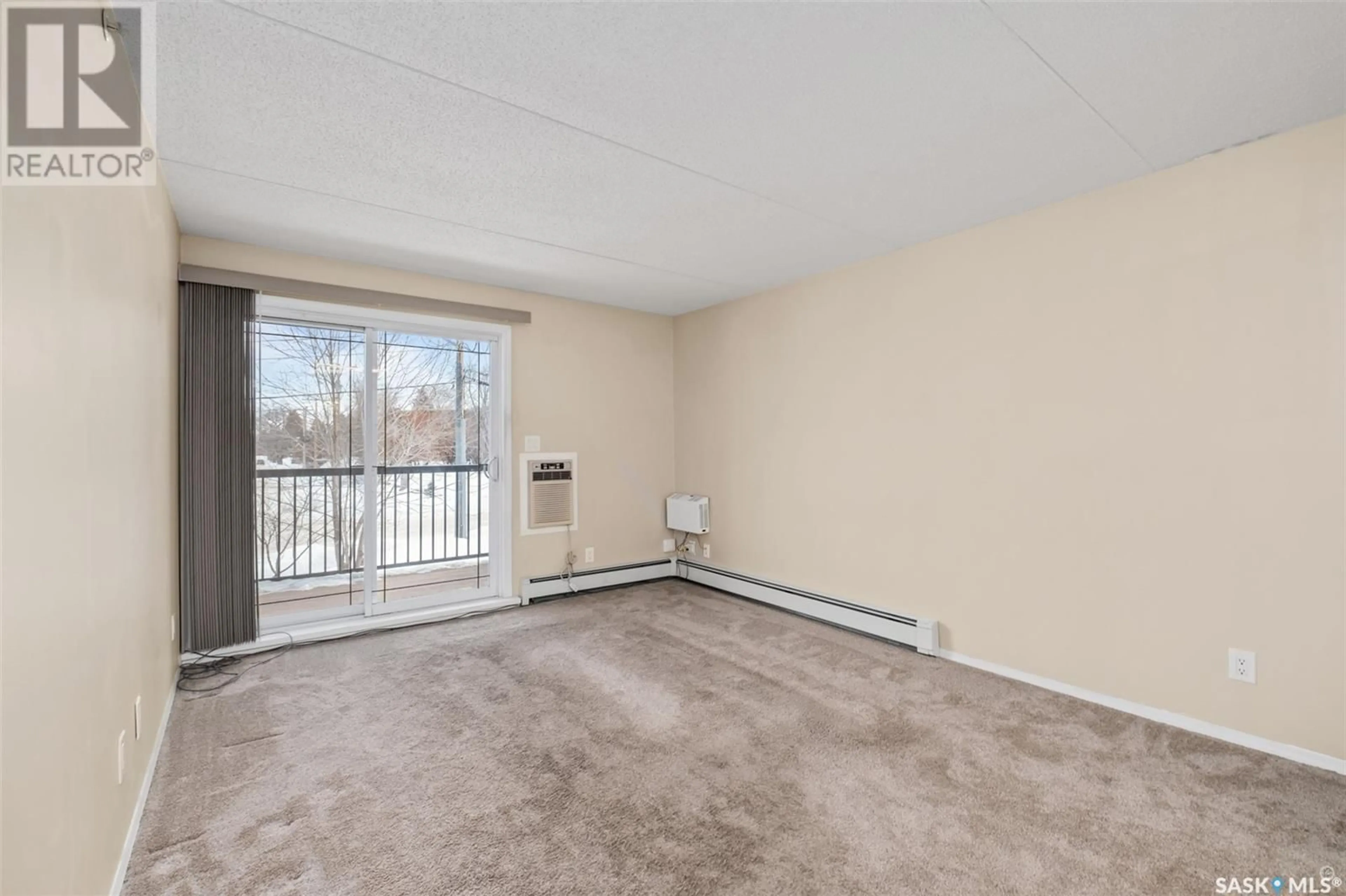 A pic of a room, carpet floors for 201 1901 1 1/2 AVENUE W, Prince Albert Saskatchewan S6V5A8