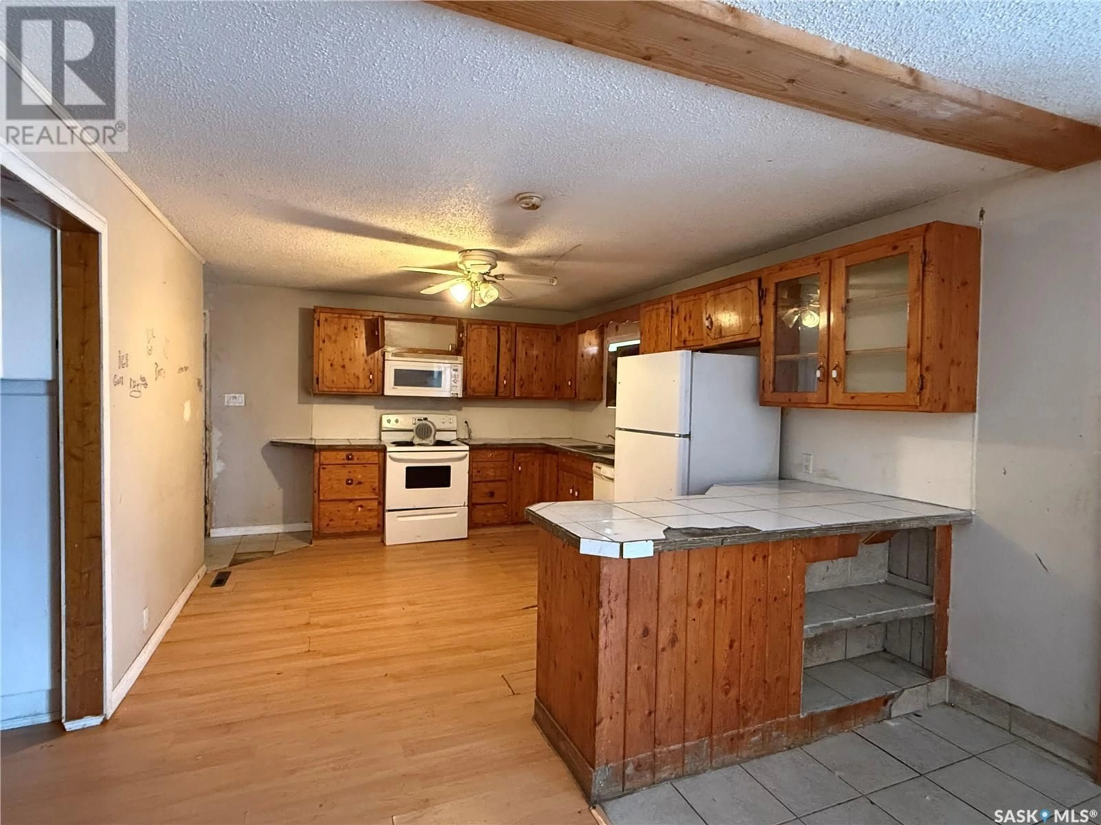 Unknown for 714 3RD STREET, Meadow Lake Saskatchewan S9X1H6