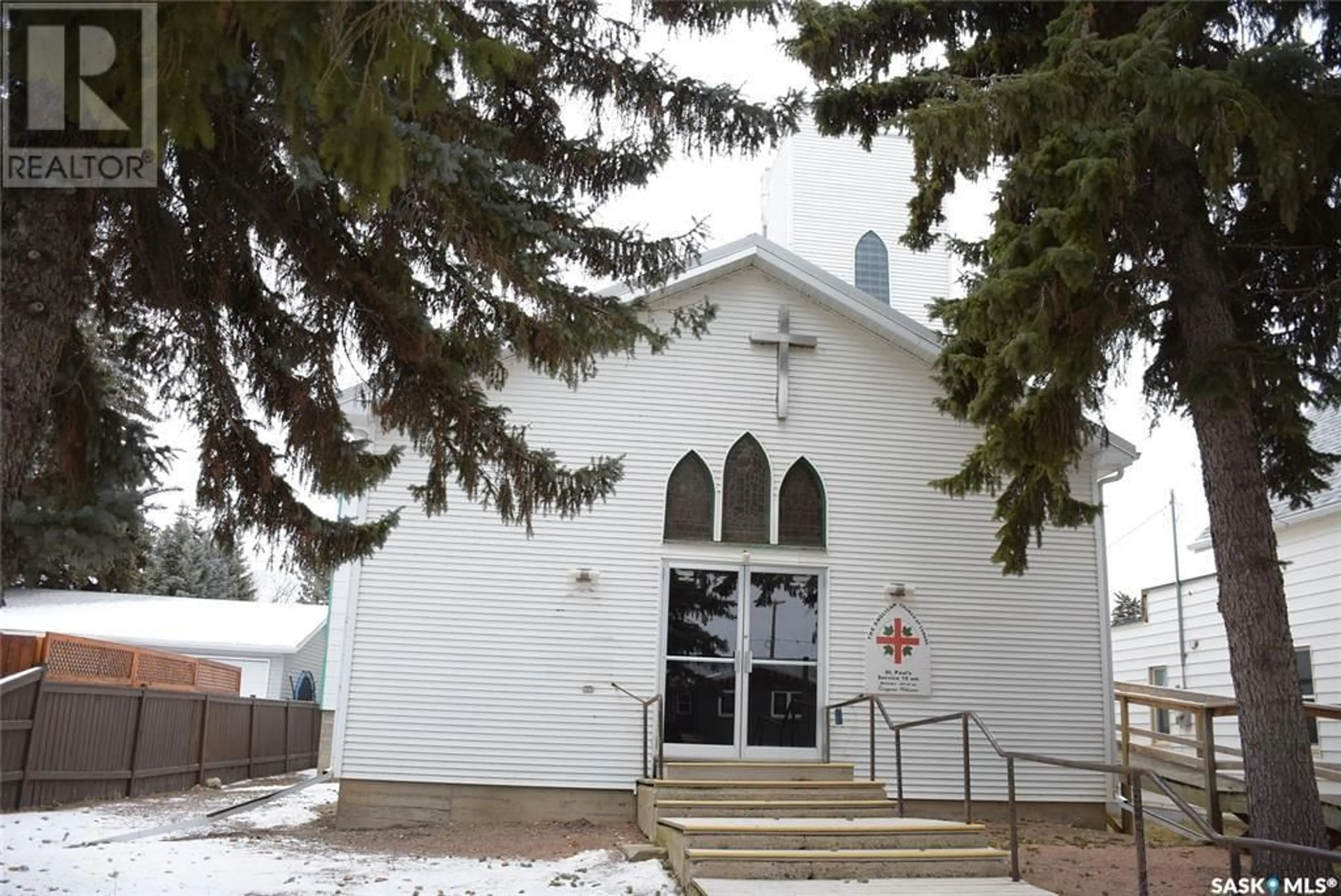 Indoor foyer for 107 MacDonald STREET, Balcarres Saskatchewan S0G0A8