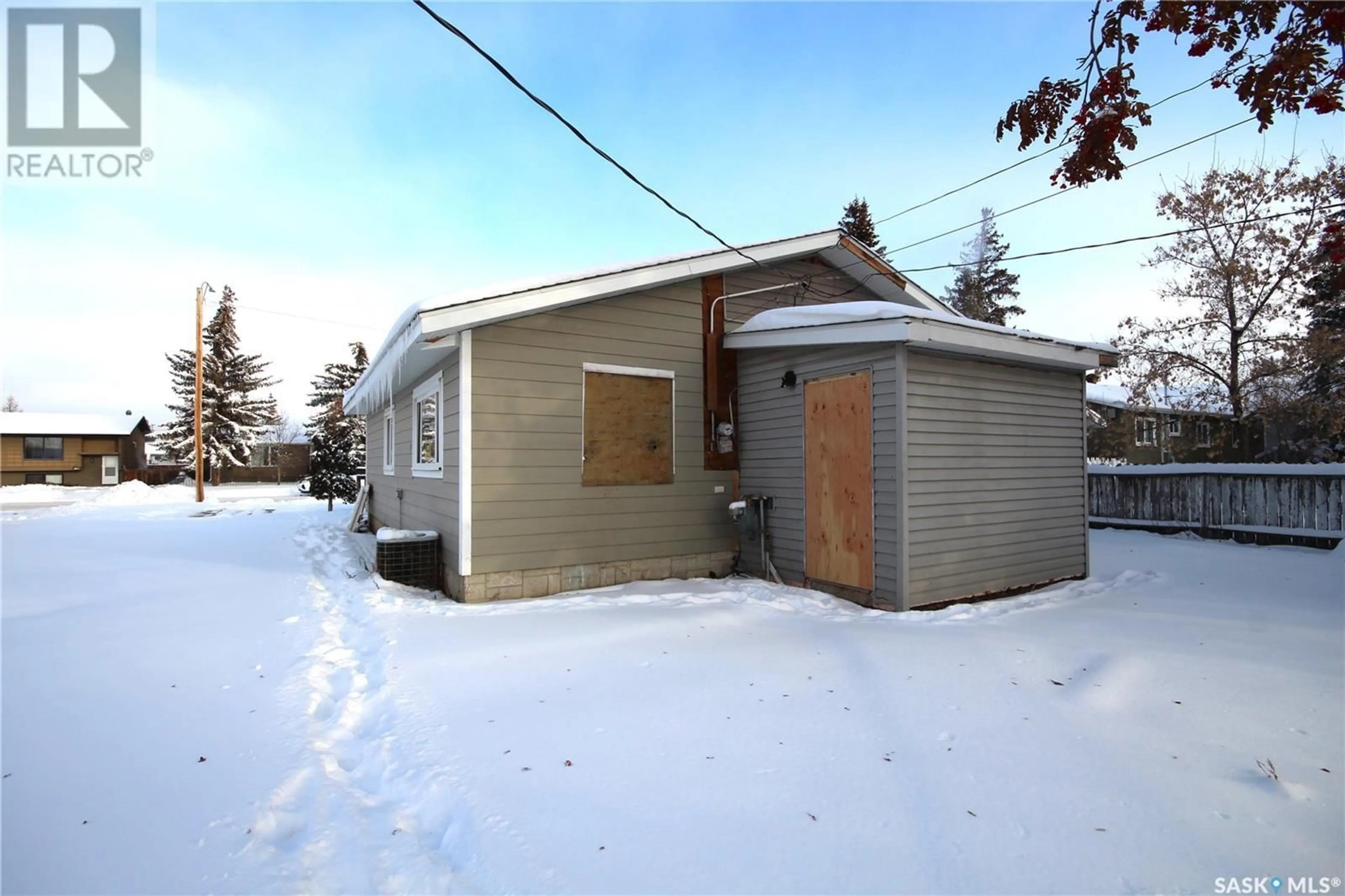 Frontside or backside of a home, cottage for 181 20th STREET, Battleford Saskatchewan S0M0E0