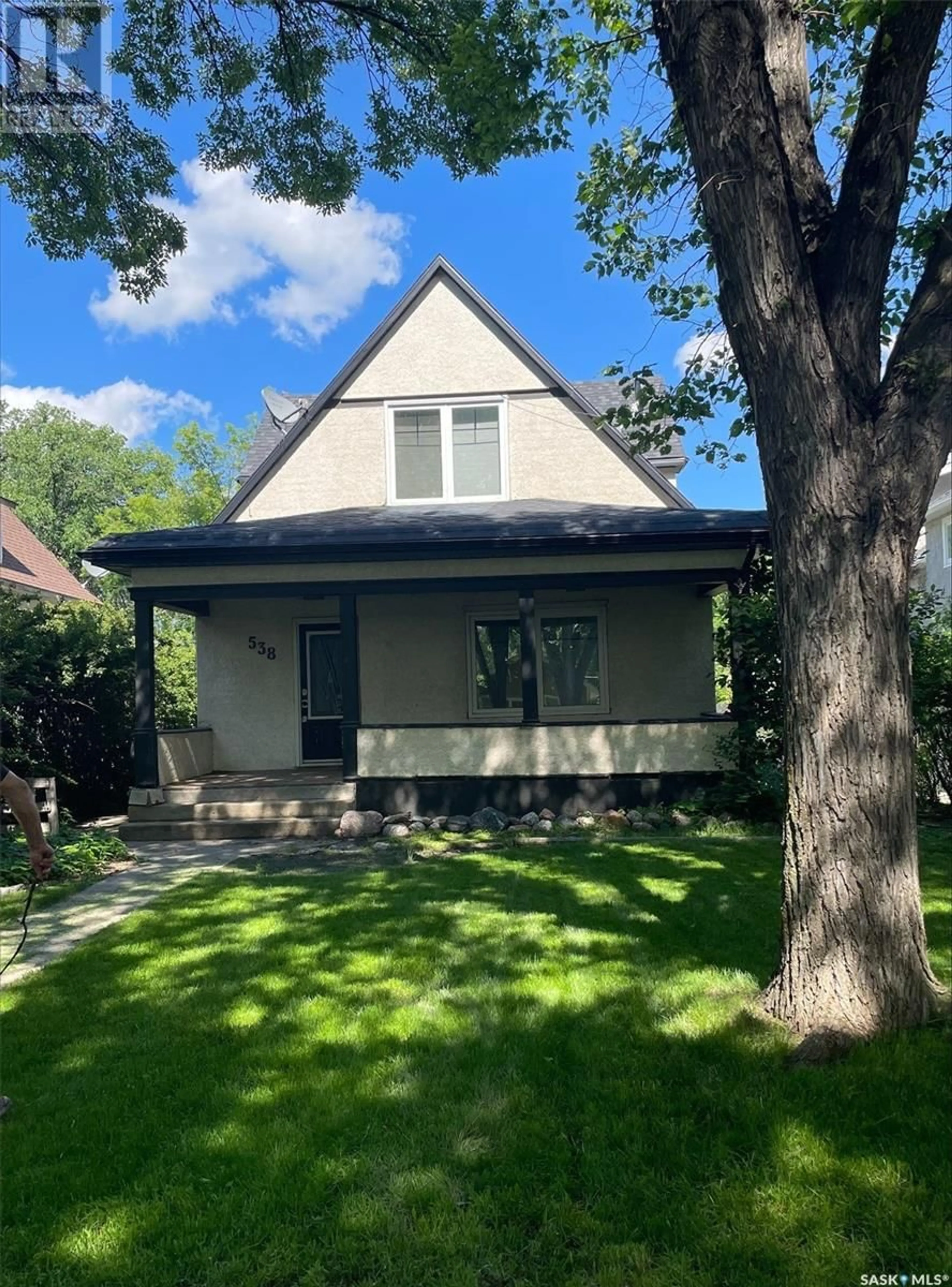 Frontside or backside of a home, cottage for 538 1st STREET E, Shaunavon Saskatchewan S0N2M0