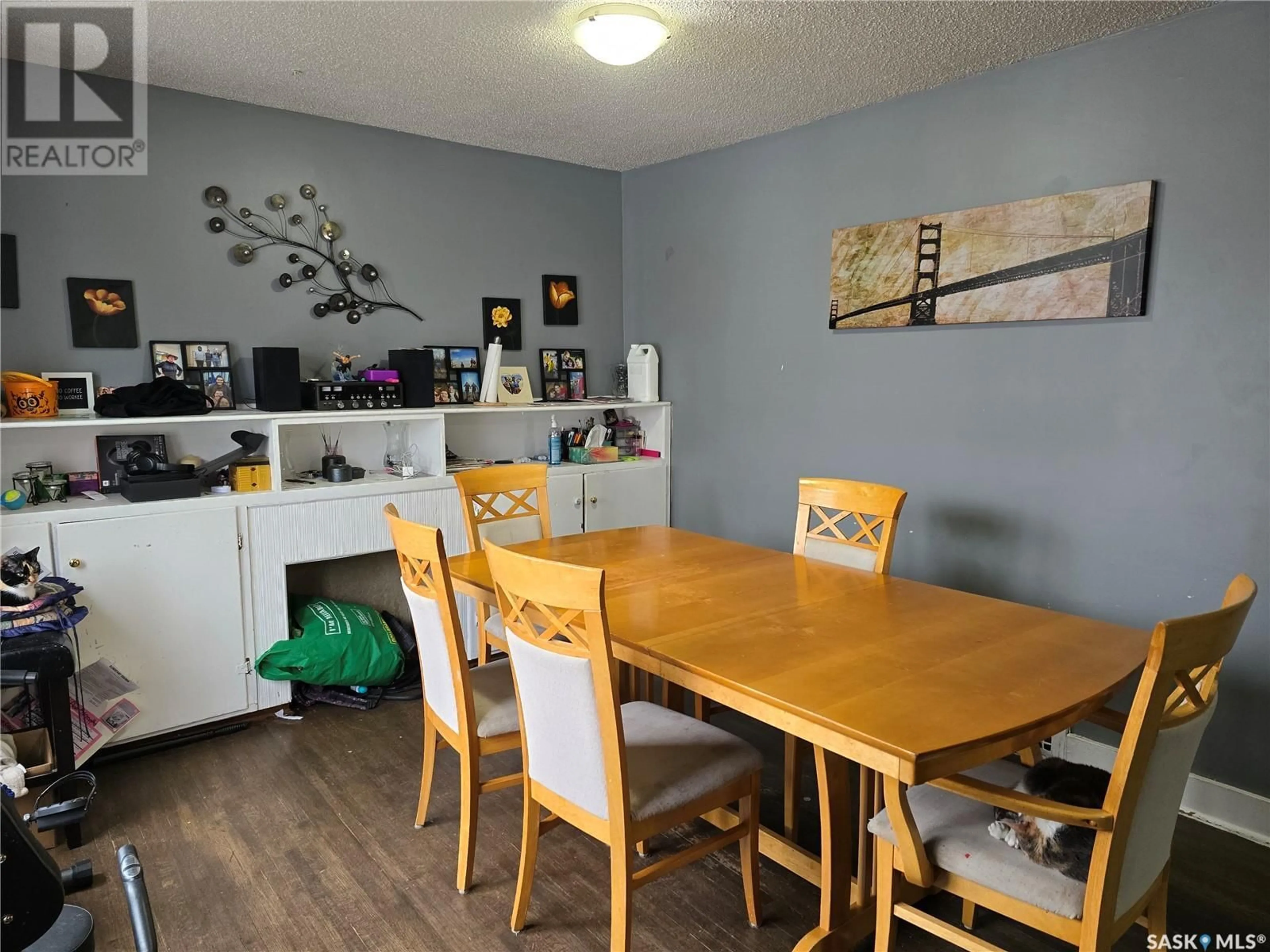 Dining room, wood floors, cottage for 1402 102nd STREET, North Battleford Saskatchewan S9A1G7