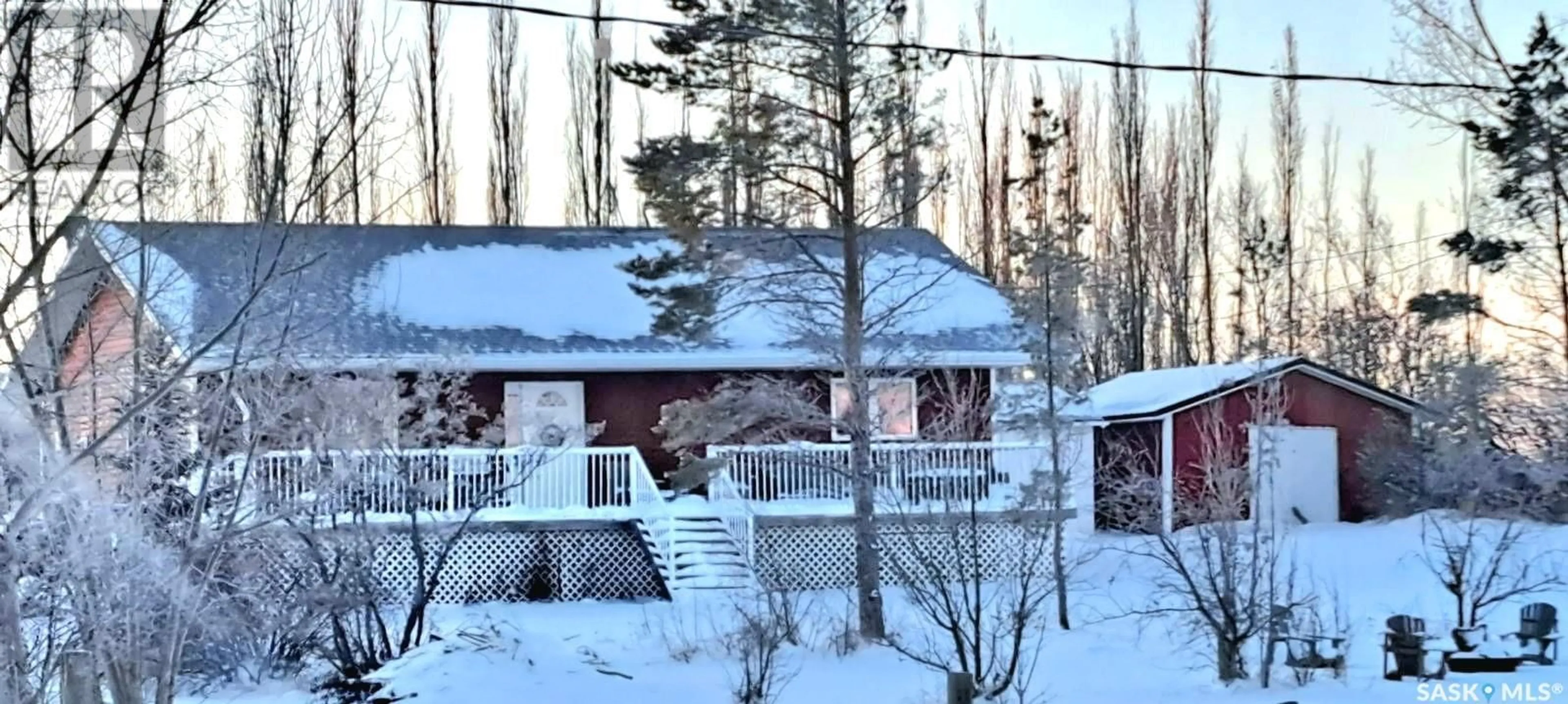 A pic from exterior of the house or condo, cottage for 18 1st STREET W, Baldwinton Saskatchewan S0M0B0