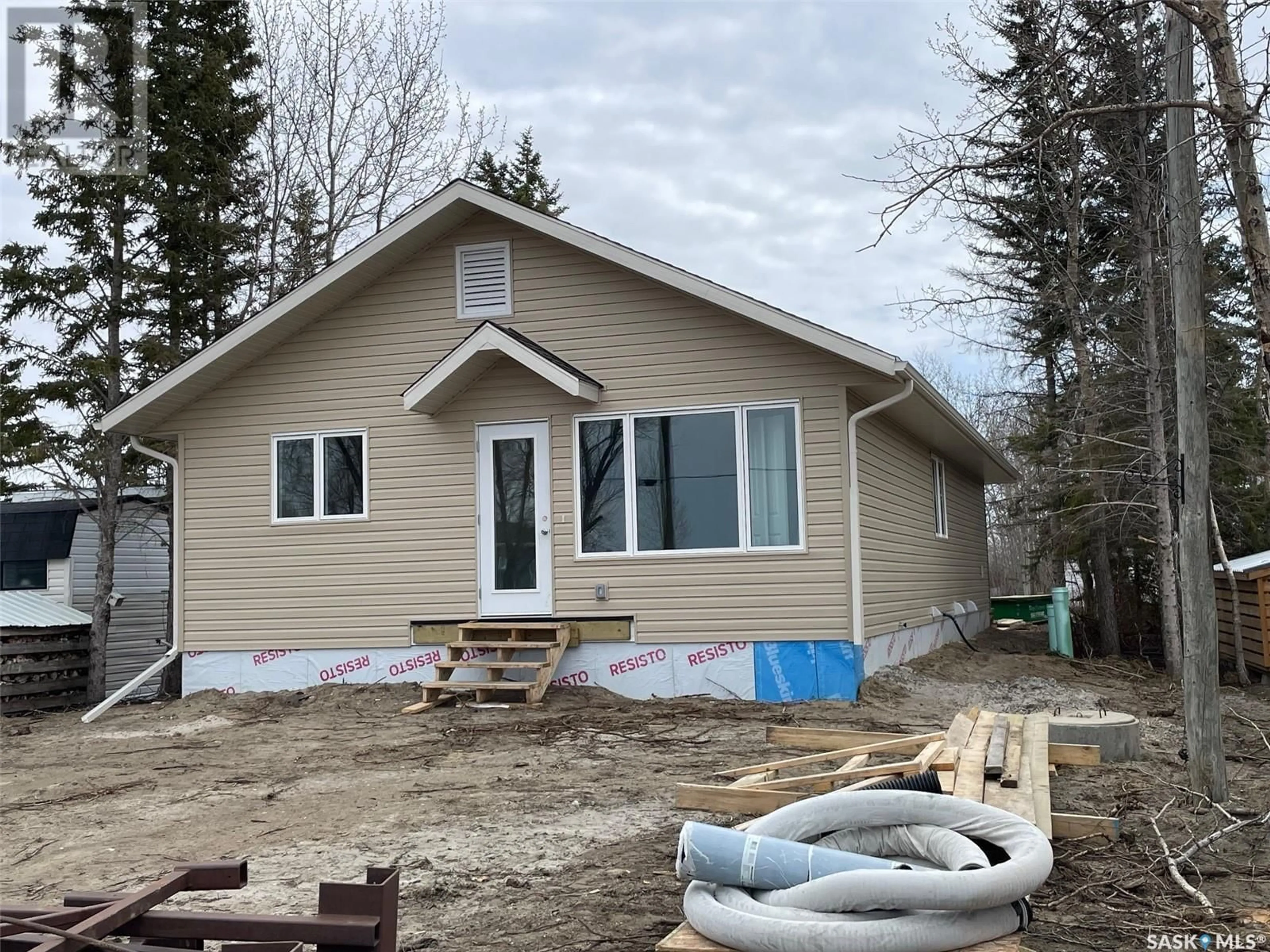 Home with vinyl exterior material, building for 1121 DEERFOOT TRAIL, Good Spirit Lake Saskatchewan S0A0L0